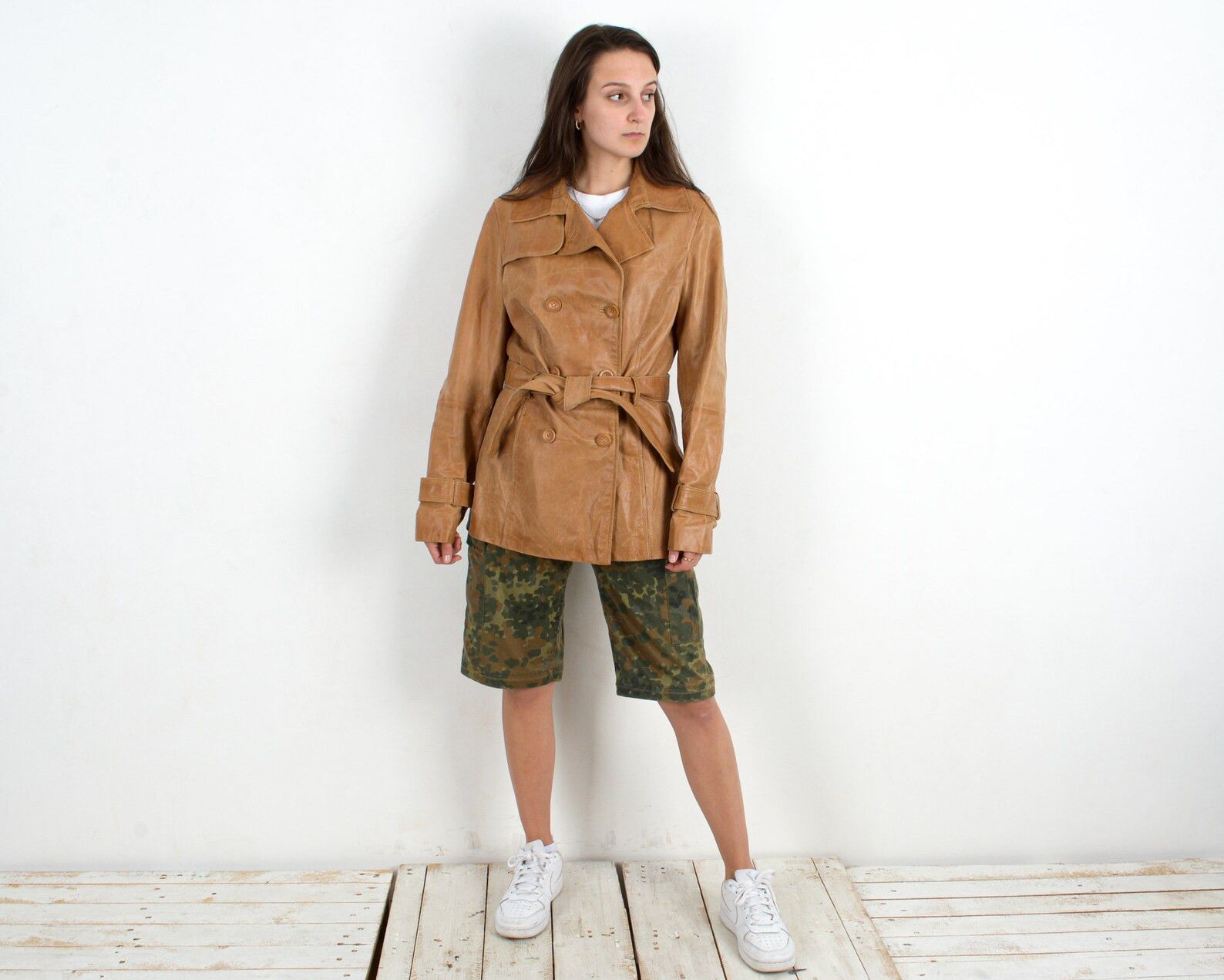 Vintage Reflex Women's Tan M Leather Coat Trench Belted Jacket mac Size M / US 6-8 / IT 42-44 - 1 Thumbnail