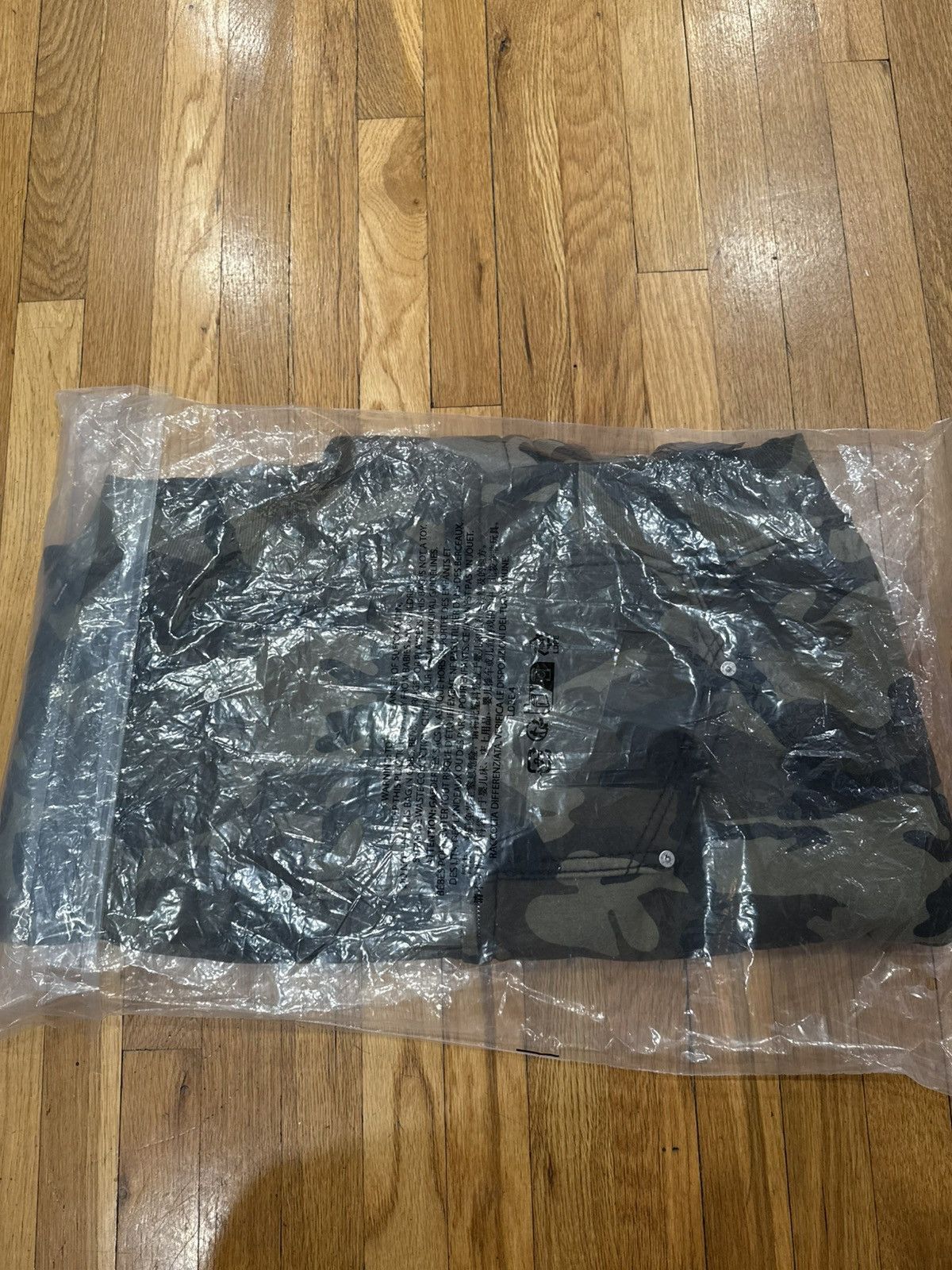 Supreme × True Religion Supreme True Religion Zip Up (FW25) CAMO Large Brand New Size US L / EU 52-54 / 3 - 2 Thumbnail