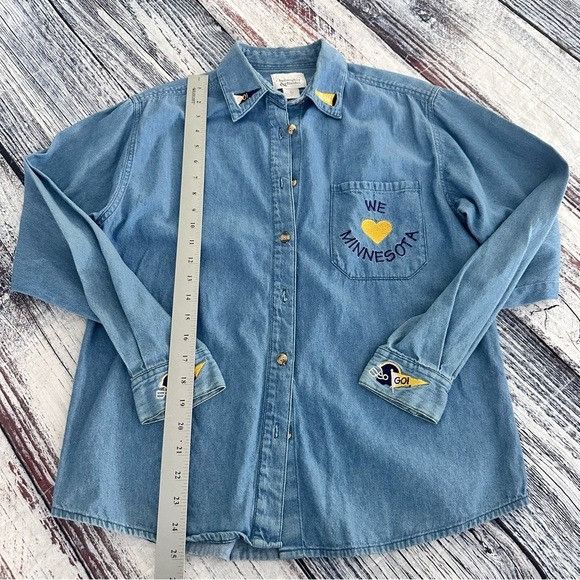 Other Vintage Christopher & Banks “We Love Minnesota” Denim Button Size S / US 4 / IT 40 - 8 Thumbnail
