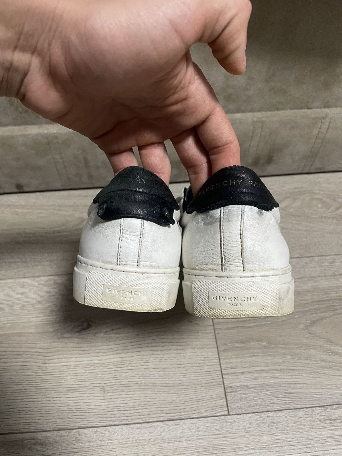 Givenchy Givenchy Urban Street Low White Leather Sneakers Size US 9.5 / EU 42-43 - 3 Thumbnail