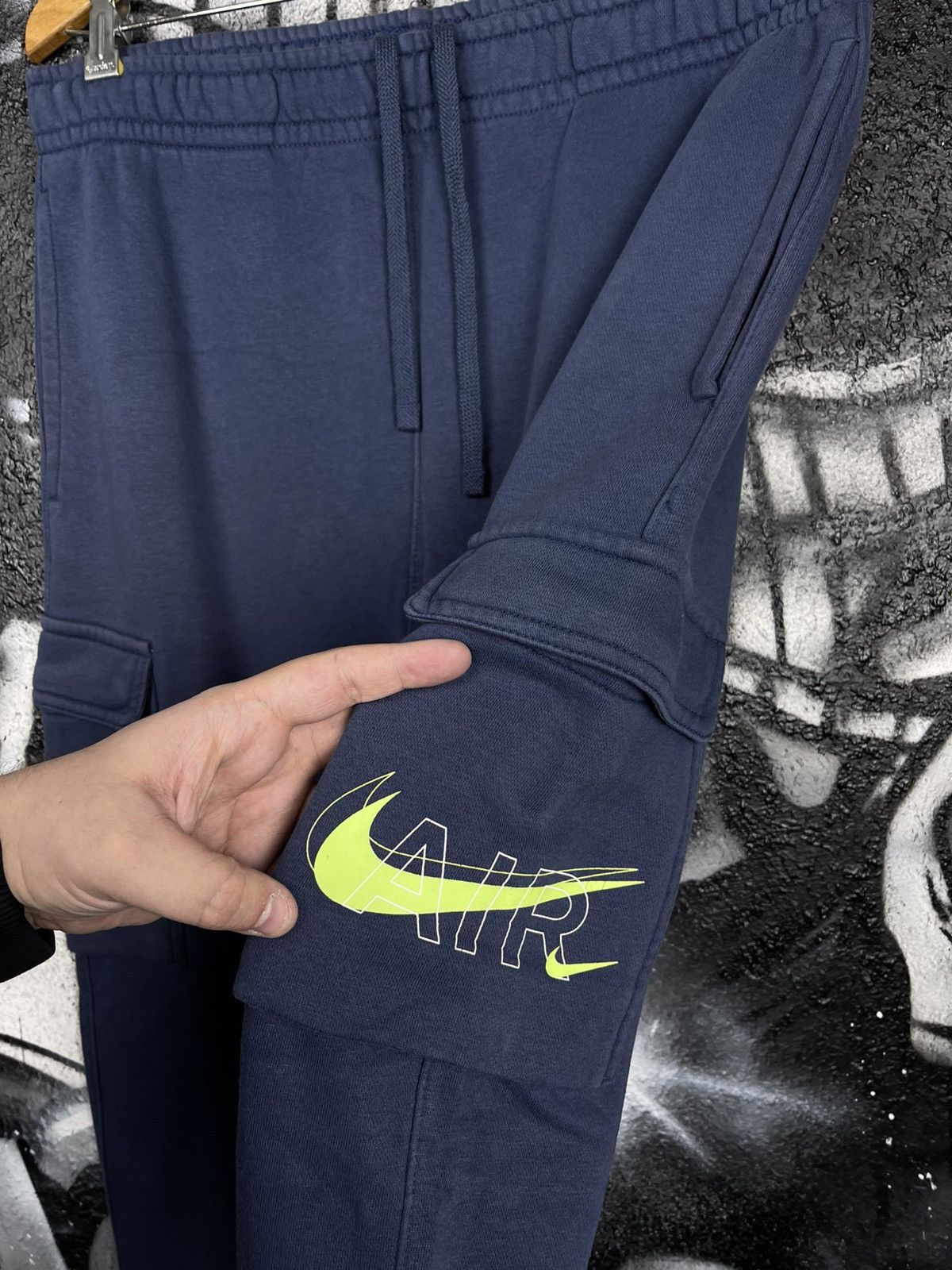 Nike Nike NSW Swoosh Cotton Cargo Joggers Men’s Pants Size L Size US 34 / EU 50 - 13 Thumbnail