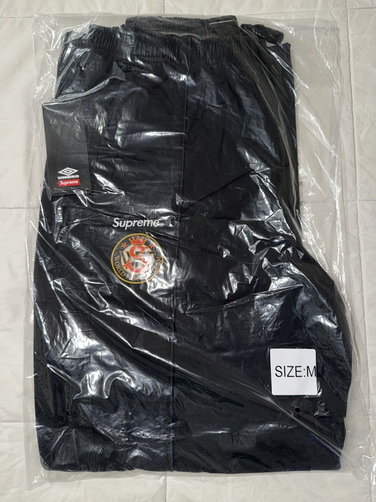 Supreme × Umbro Supreme Umbro ripstop Track Pants (SS26) Black Medium Size US 31 - 1 Thumbnail