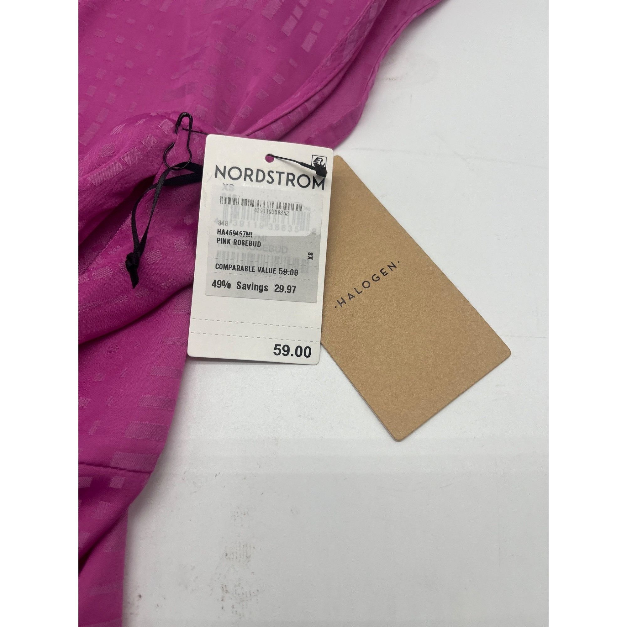 Other Halogen Twist Front Top, Pink Rosebud, Sz. XS Size XS / US 0-2 / IT 36-38 - 8 Thumbnail