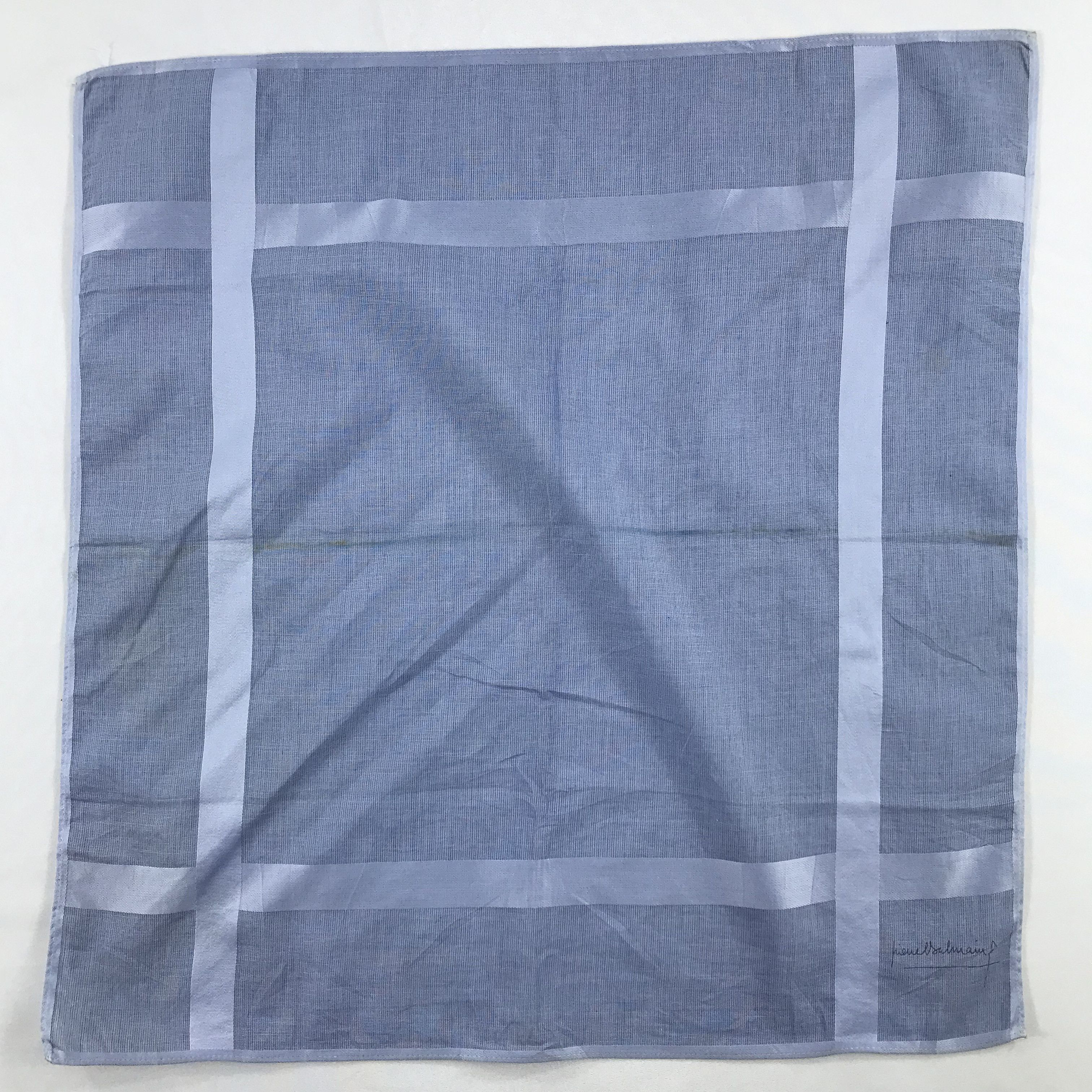 Pierre Balmain Bandana / Handkerchief / Neckerchief - S2228