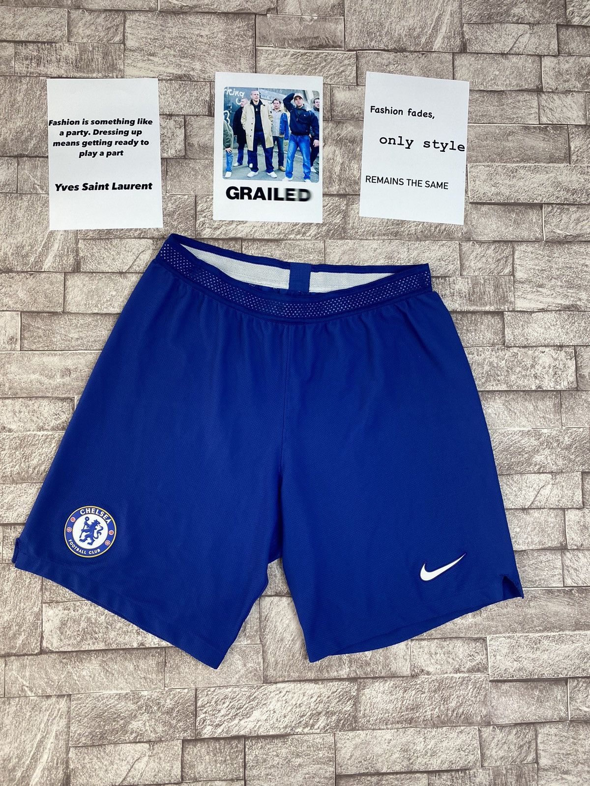 Nike × Vintage Nike Men’s 2018/19 Chelsea FC Vaporknit Match Shorts Size US 34 / EU 50 - 1 Thumbnail