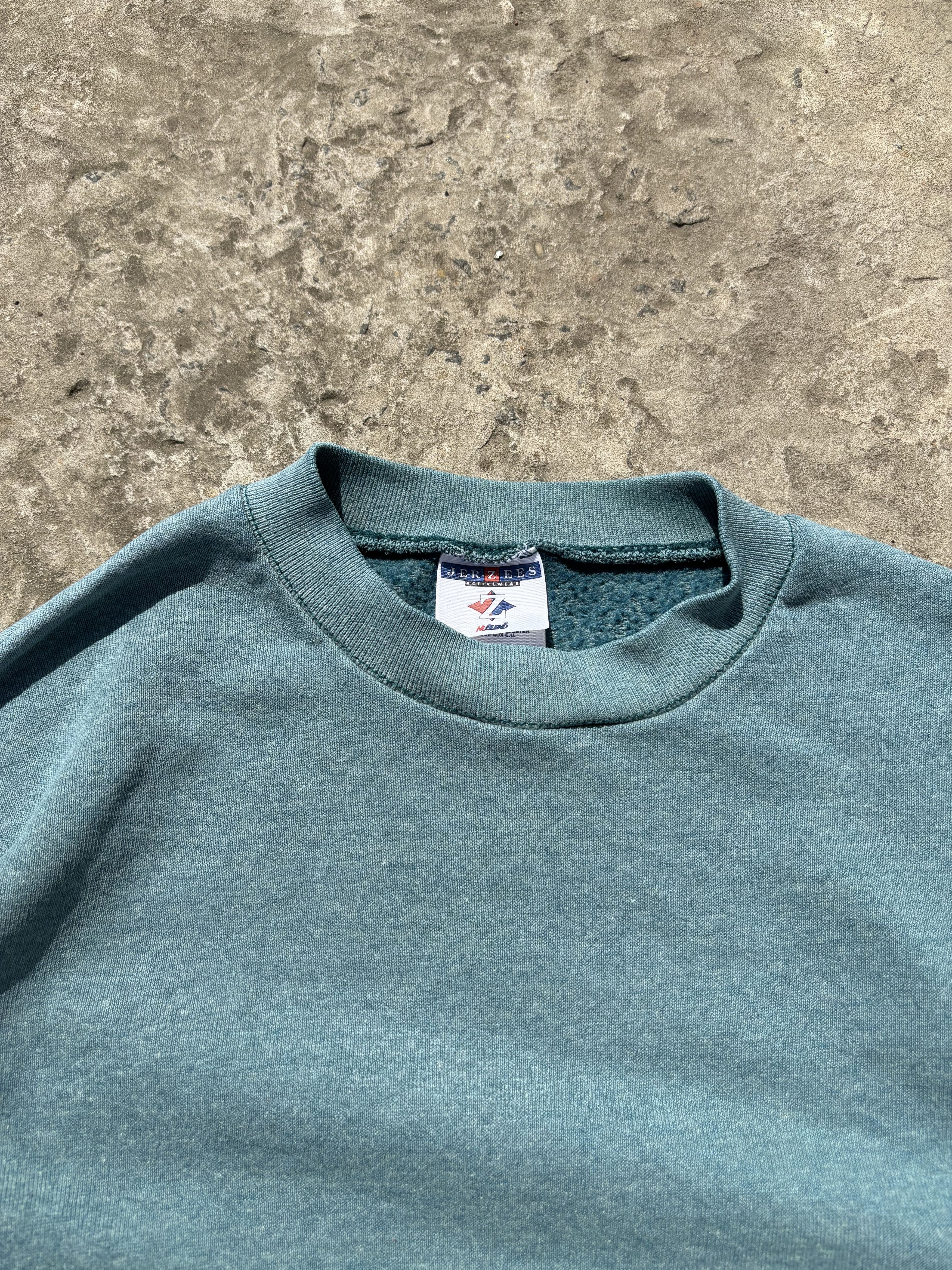 Jerzees Vintage Jerzees Blank Green Sunfaded Sweatshirt Size US L / EU 52-54 / 3 - 3 Thumbnail