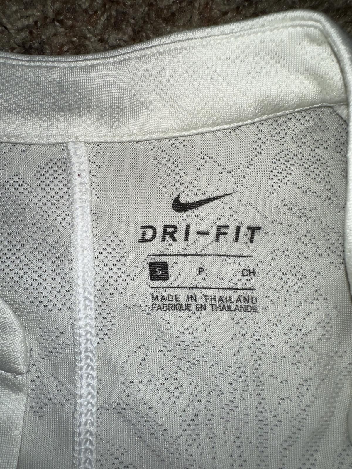 Nike Nike Women’s Breathe Golf Short Sleeve Shirt Sample Size S / US 4 / IT 40 - 3 Thumbnail