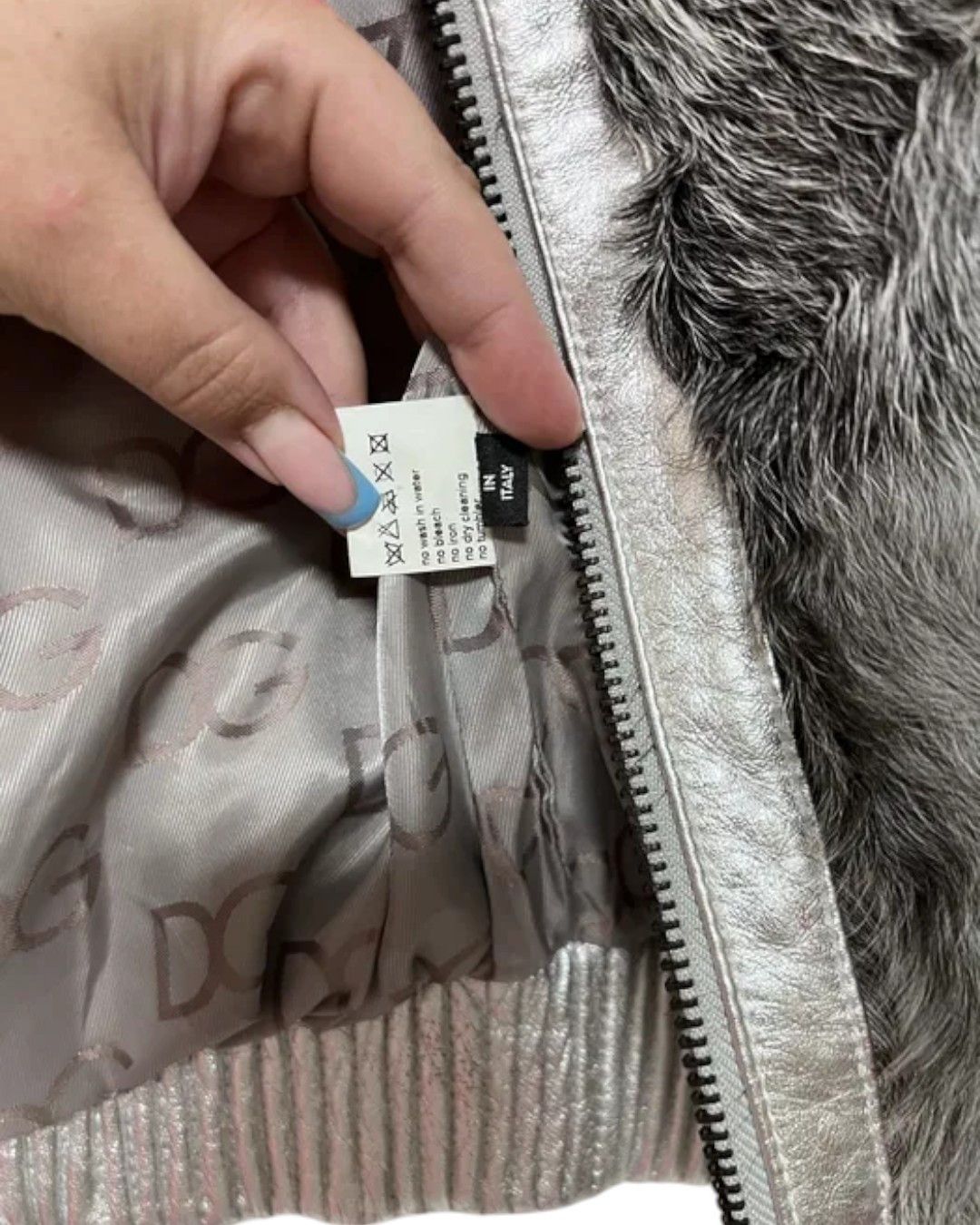 Dolce & Gabbana GOAT FUR LEATHER JACET Size XS / US 0-2 / IT 36-38 - 7 Thumbnail