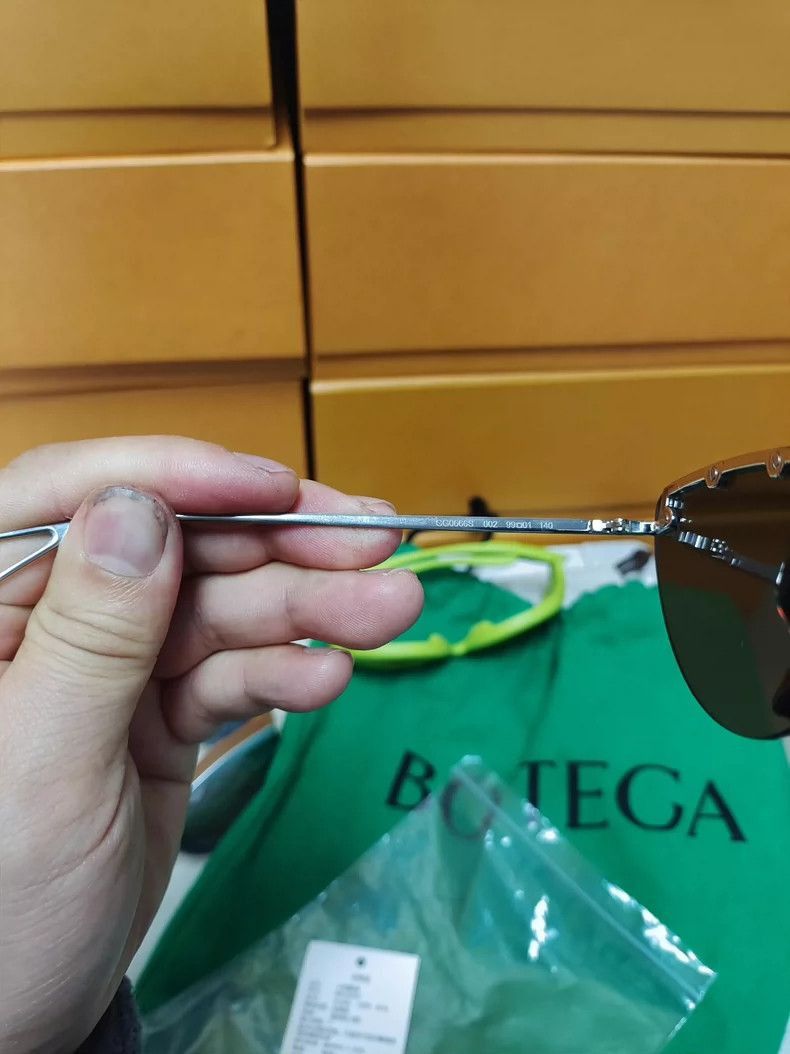 Gucci Gucci Sunglasses Authentic Brand New Condition-2506 Size ONE SIZE - 7 Thumbnail