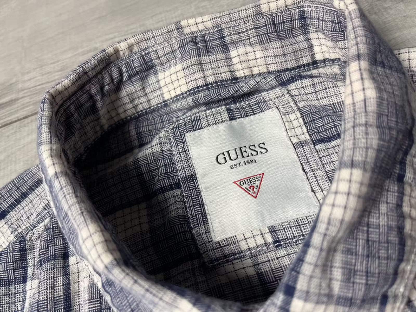 Guess Guess shirt button size Medium Size US M / EU 48-50 / 2 - 4 Thumbnail