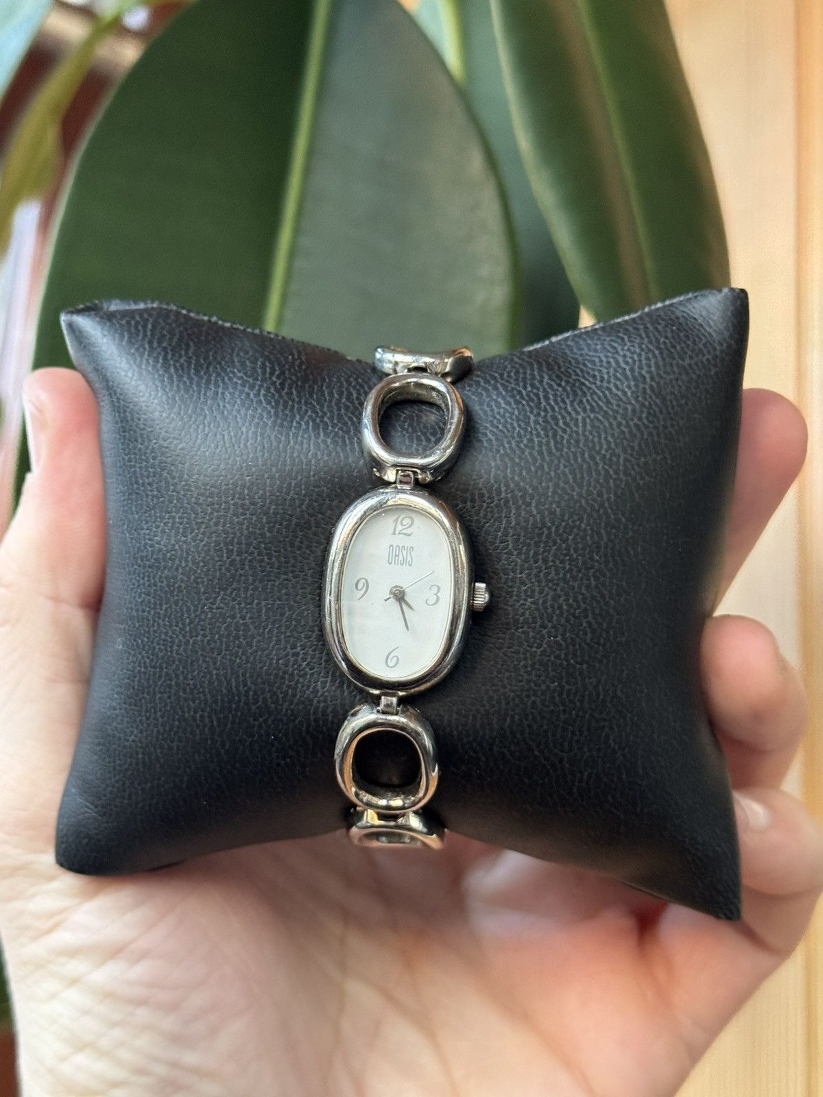 Vintage Oasis watch Japanese futuristic bracelet Size ONE SIZE - 1 Thumbnail