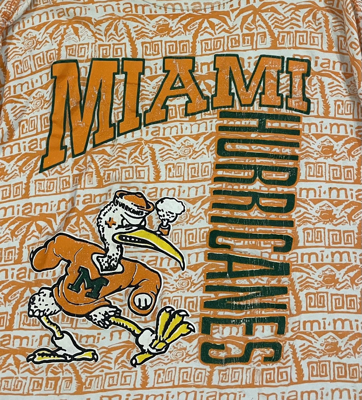 Vintage Vintage Miami Hurricanes AOP Single Stitch Shirt Mens 2XL Size US XXL / EU 58 / 5 - 2 Thumbnail