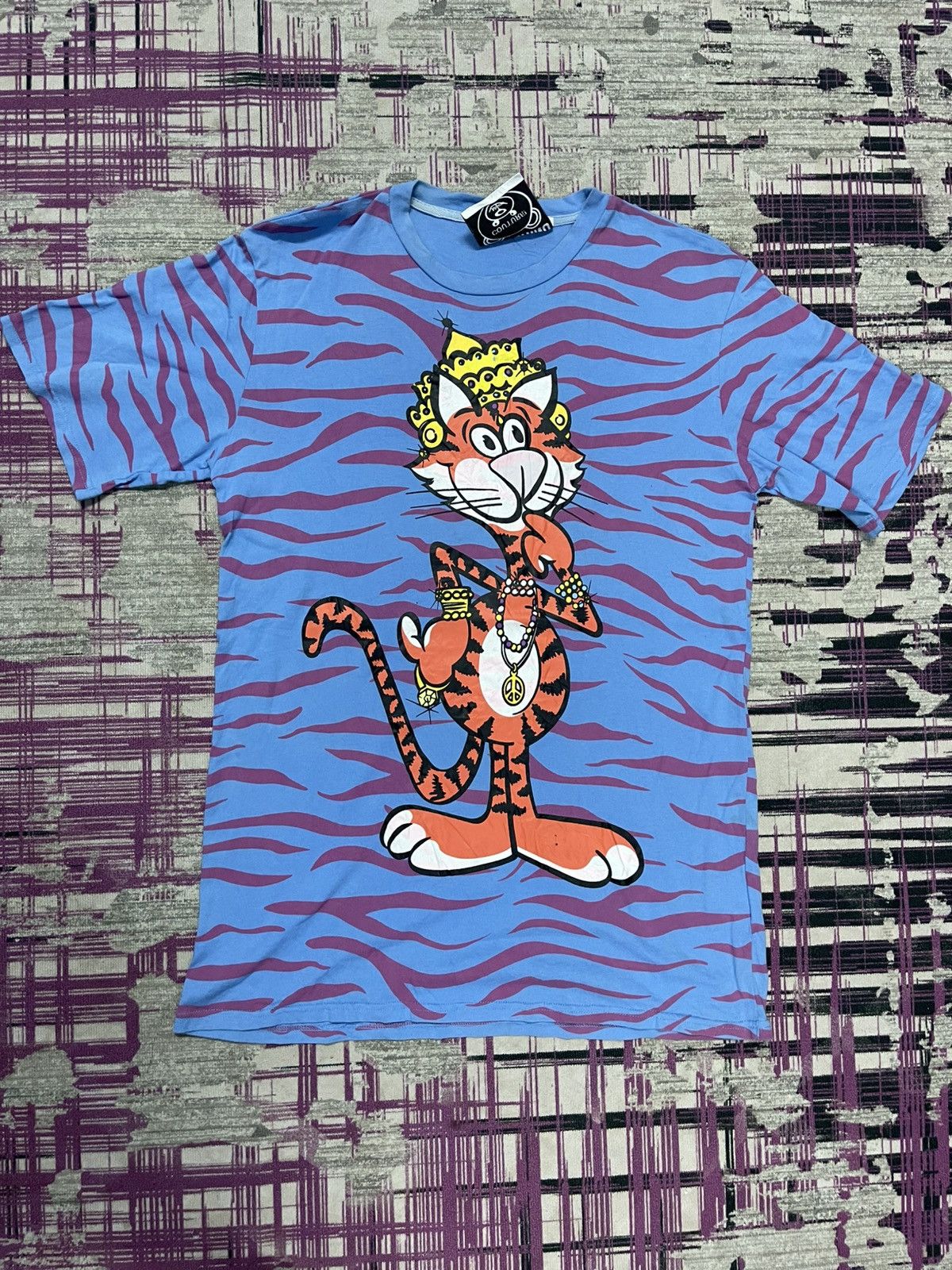 Moschino MOSCHINO CROWNED TIGER TEE VERY RARE Size US M / EU 48-50 / 2 - 1 Thumbnail