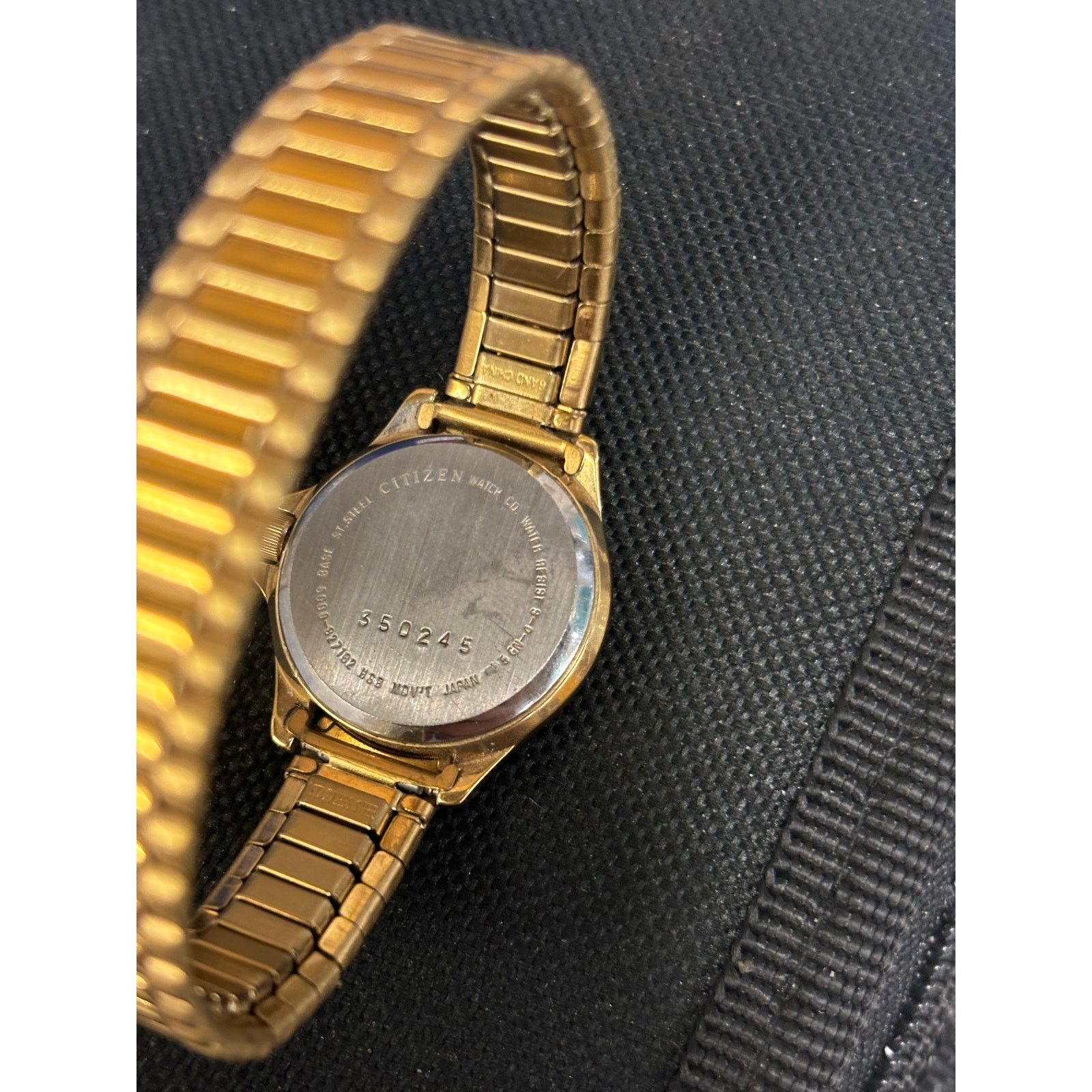 Citizen Citizens 6000-S27182 Gold Tone Women’s Watch! New Battery! Size ONE SIZE - 5 Thumbnail