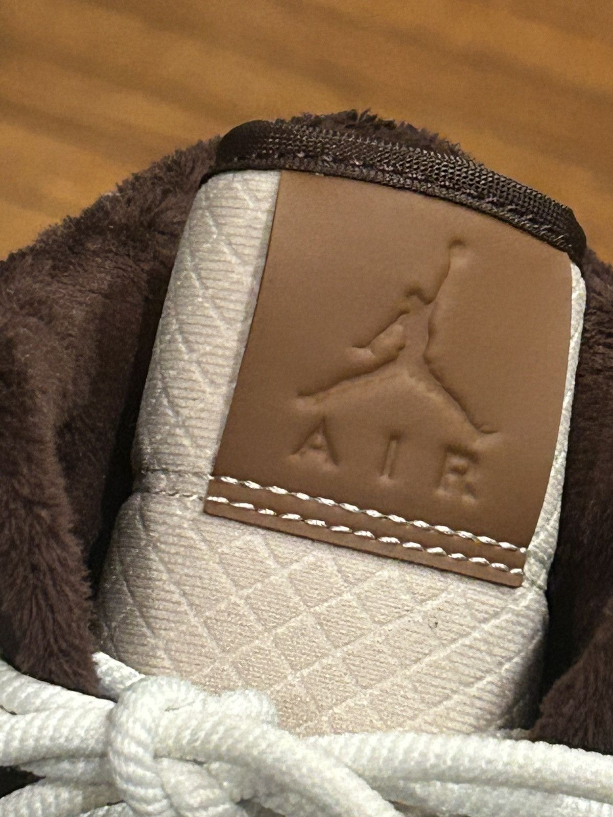 Nike Air Jordan 1 Mid SE Sneakers Size US 11.5 / EU 44-45 - 8 Thumbnail