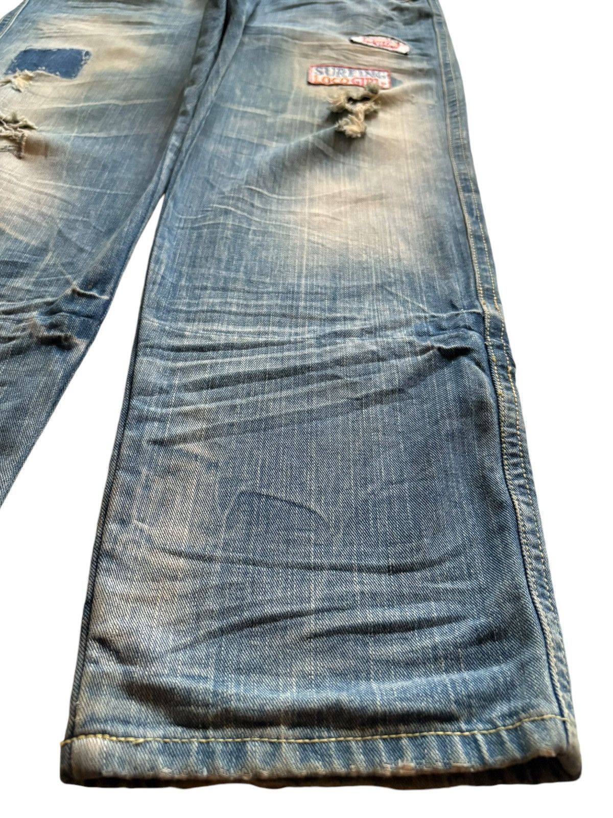 Japanese Brand Vintage Japanese Brand Faded Wash Surf Up Spell Out Jeans Size 38" / US 16 / IT 52 - 7 Thumbnail