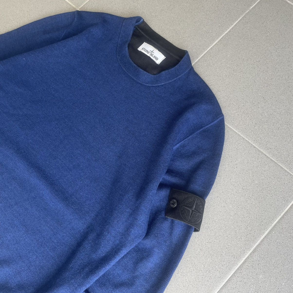 Stone Island × Vintage Stone Island Airbrush Wool Longsleeve Navy Blue L Sweatshirt Size US L / EU 52-54 / 3 - 11 Thumbnail