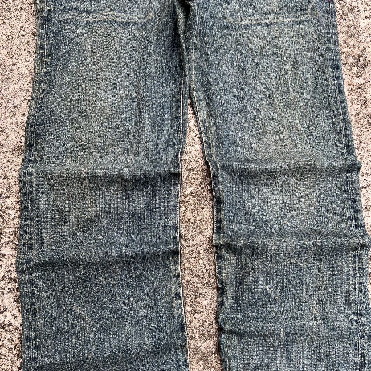 Japanese Brand “RARE” VINTAGE FADED BLUE JEANS WITH RARE ANGLED POCKETS Size US 33 - 4 Thumbnail