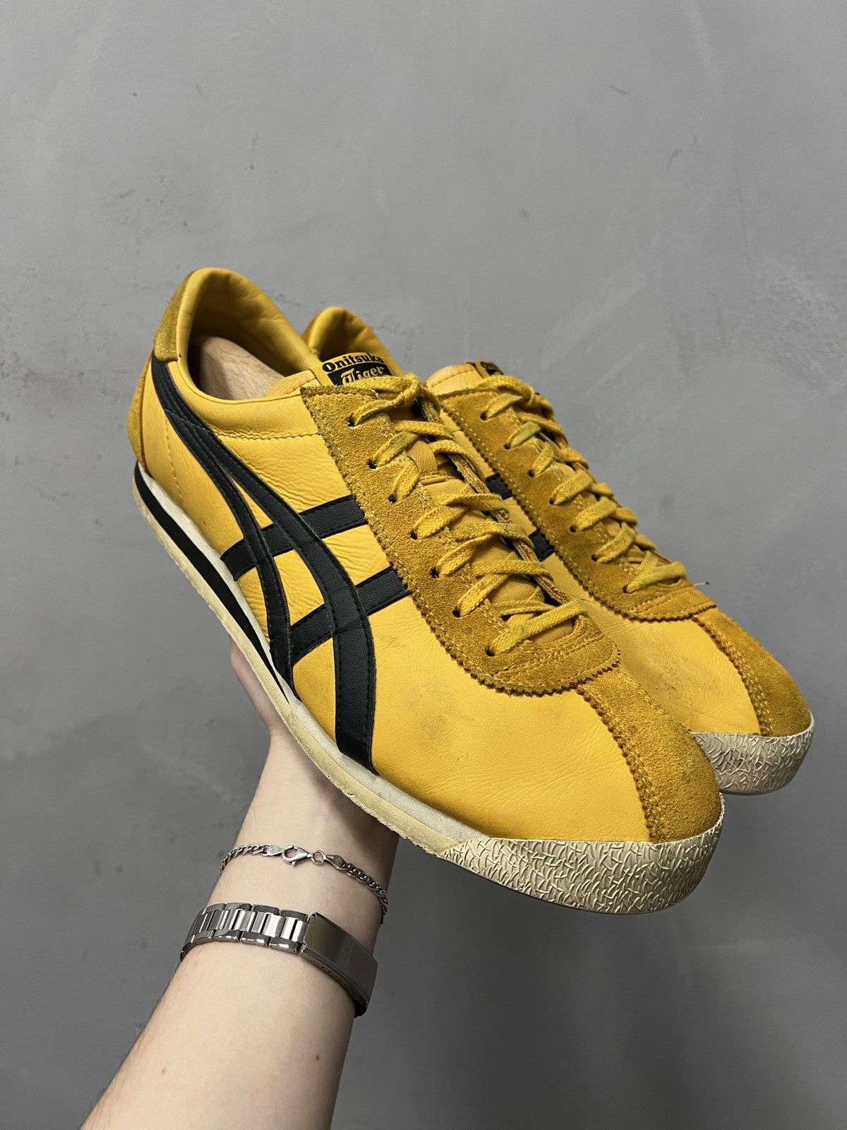 Onitsuka Tiger Onitsuka Tiger stripes yellow shoes kill bill hype ASICS Size US 14 / EU 47 - 1 Thumbnail