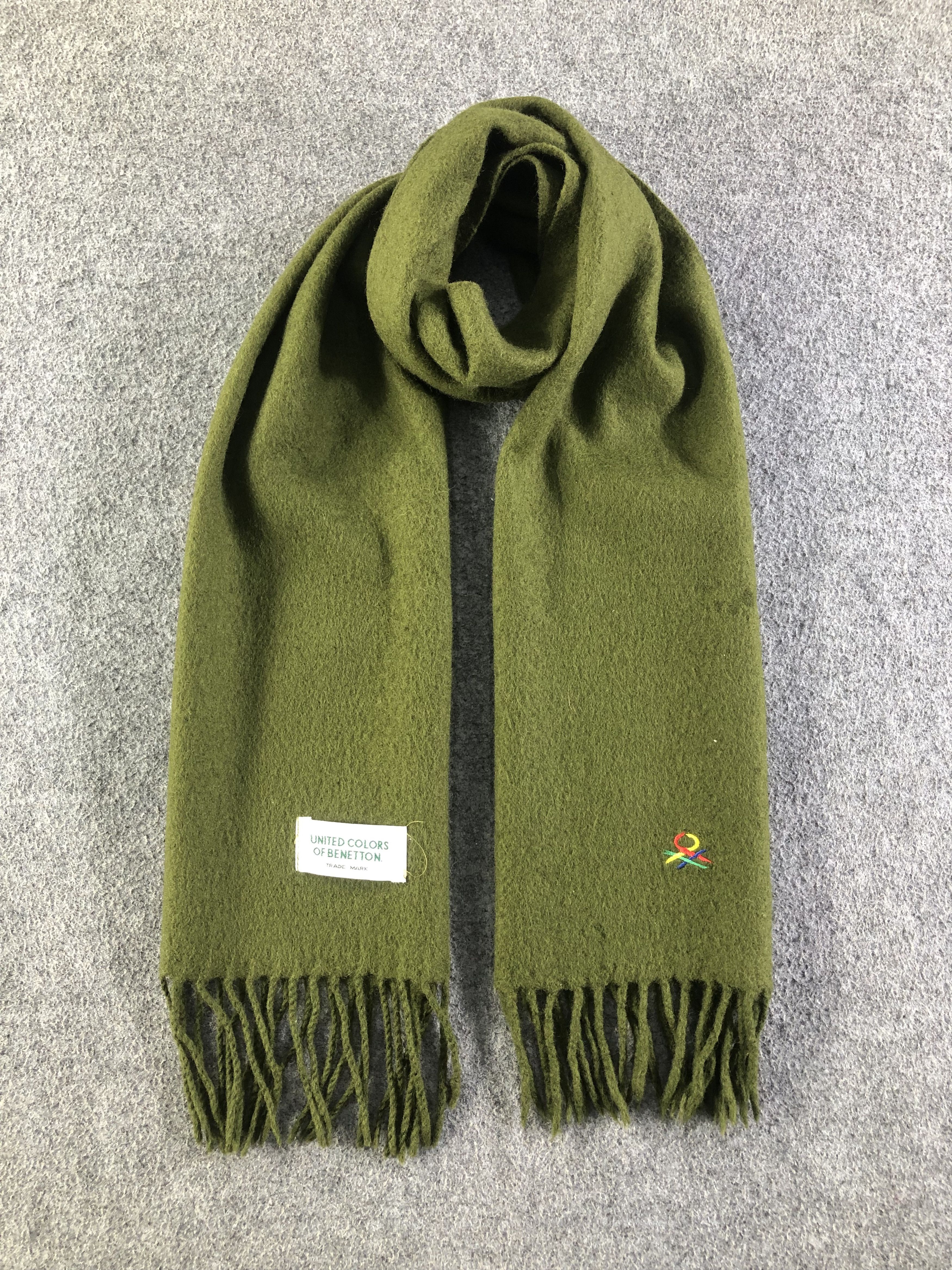 Benetton United Colors Of Benetton Scarf / Muffler / Neckwear SS1266 Size ONE SIZE - 1 Thumbnail