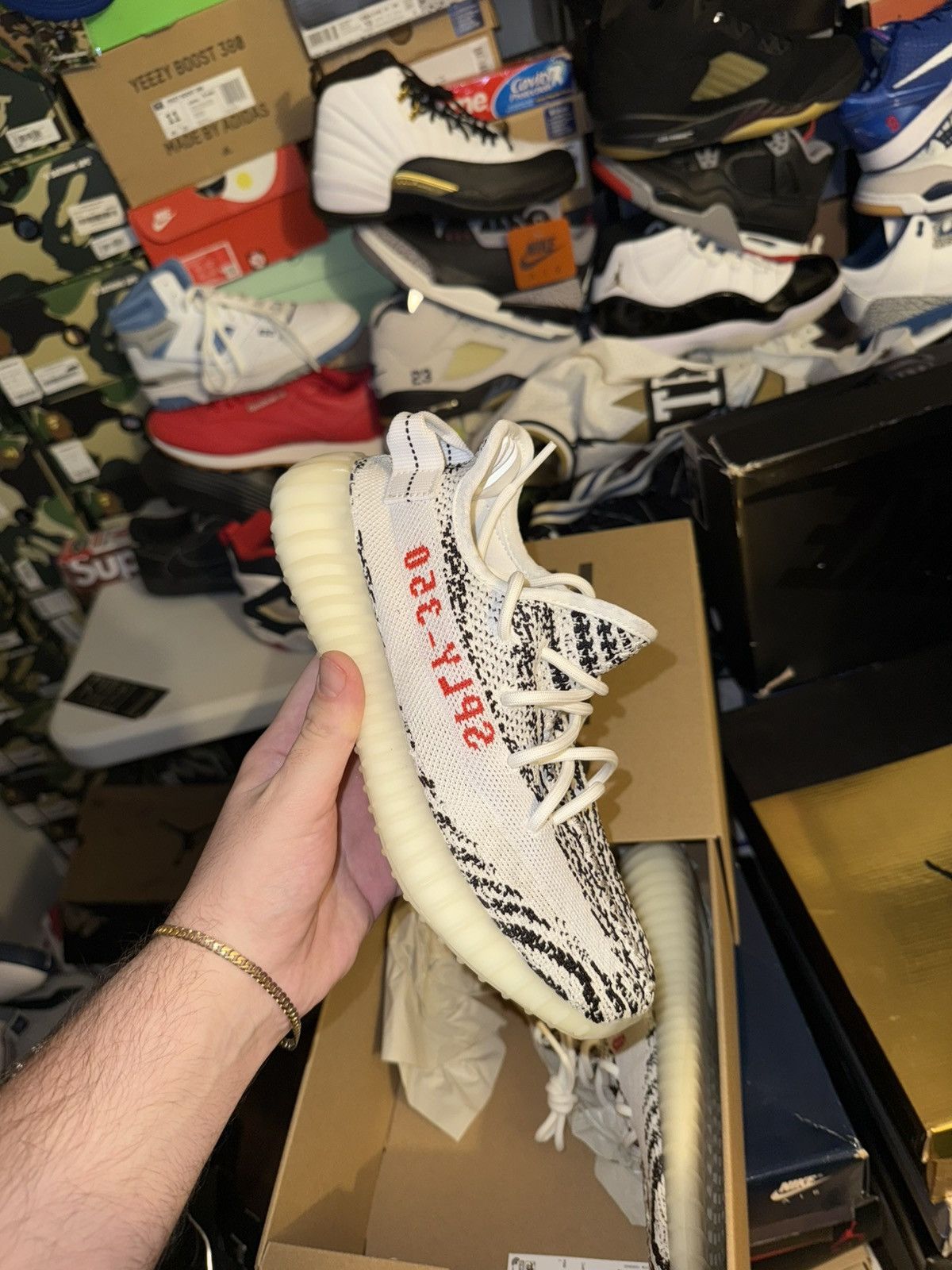Yeezy Yeezy 350 boost zebra sz 6 Size US 6 / EU 39 - 1 Thumbnail