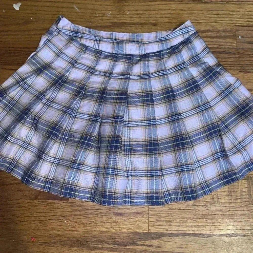 Forever 21 Forever 21 Plaid Pleated Skirt - Trendy & Stylish Size 28" / US 6 / IT 42 - 4 Thumbnail