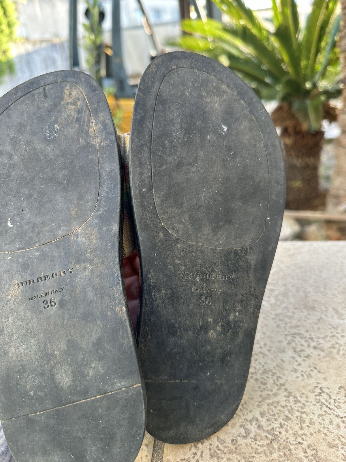 Burberry Burberry Slides Sandals Nova Check 36 size Size US 6 / IT 36 - 7 Thumbnail