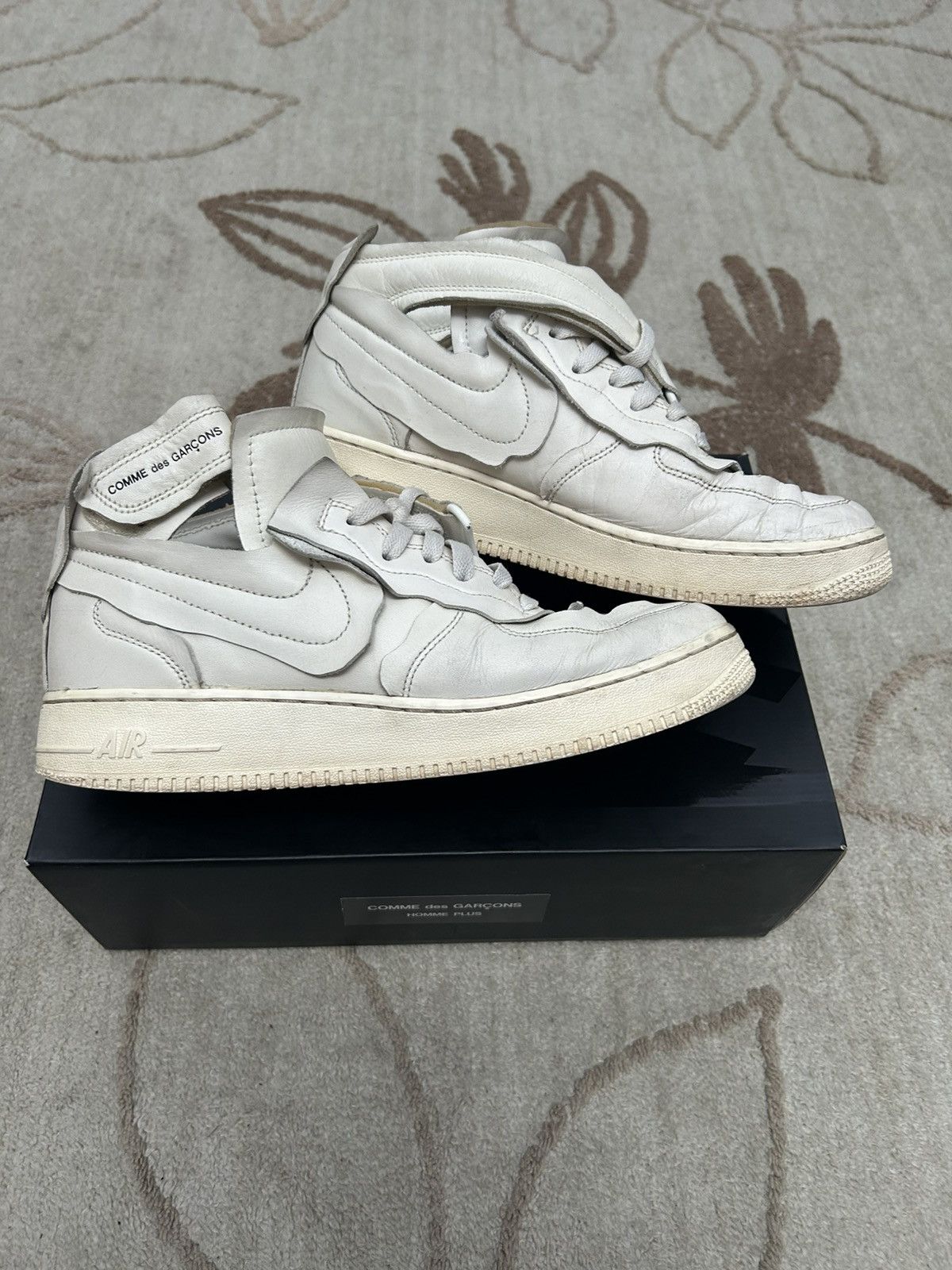 Comme des Garcons × Nike FW20 Comme des Garçon X Nike Air Force 1 Mid Size US 10 / EU 43 - 1 Thumbnail