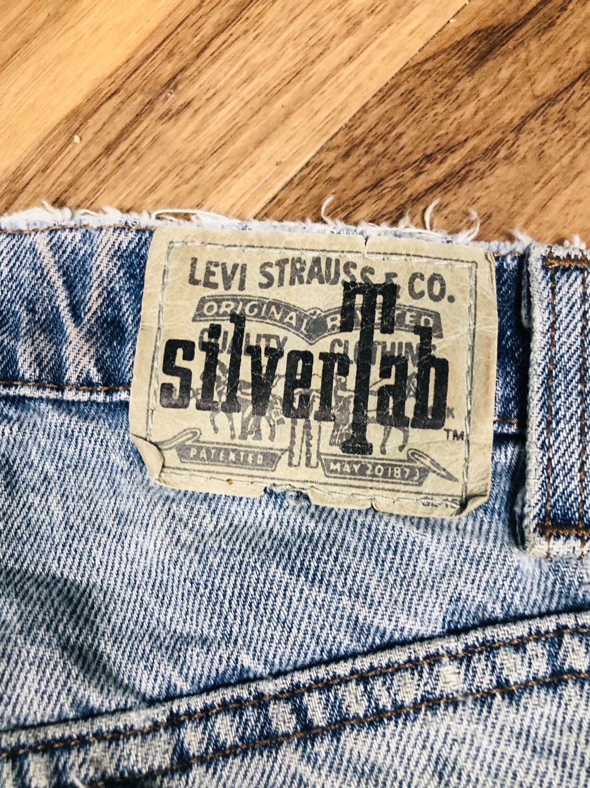 Levi's Levi’s SilverTab Distress Jeans (36) Size US 35 - 22 Thumbnail