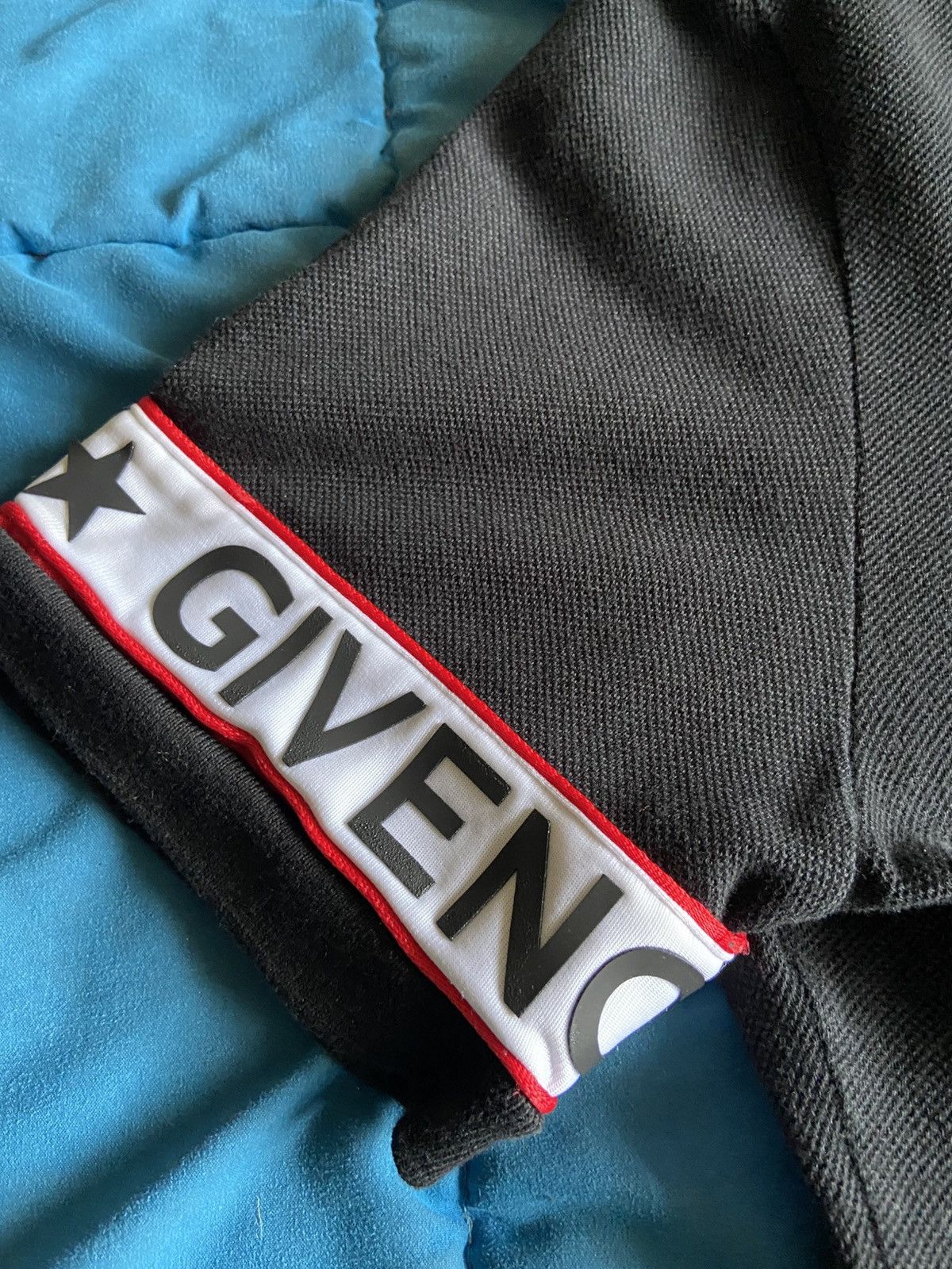 Givenchy Givenchy Mens Polo Shirt size Small Size US S / EU 44-46 / 1 - 3 Thumbnail