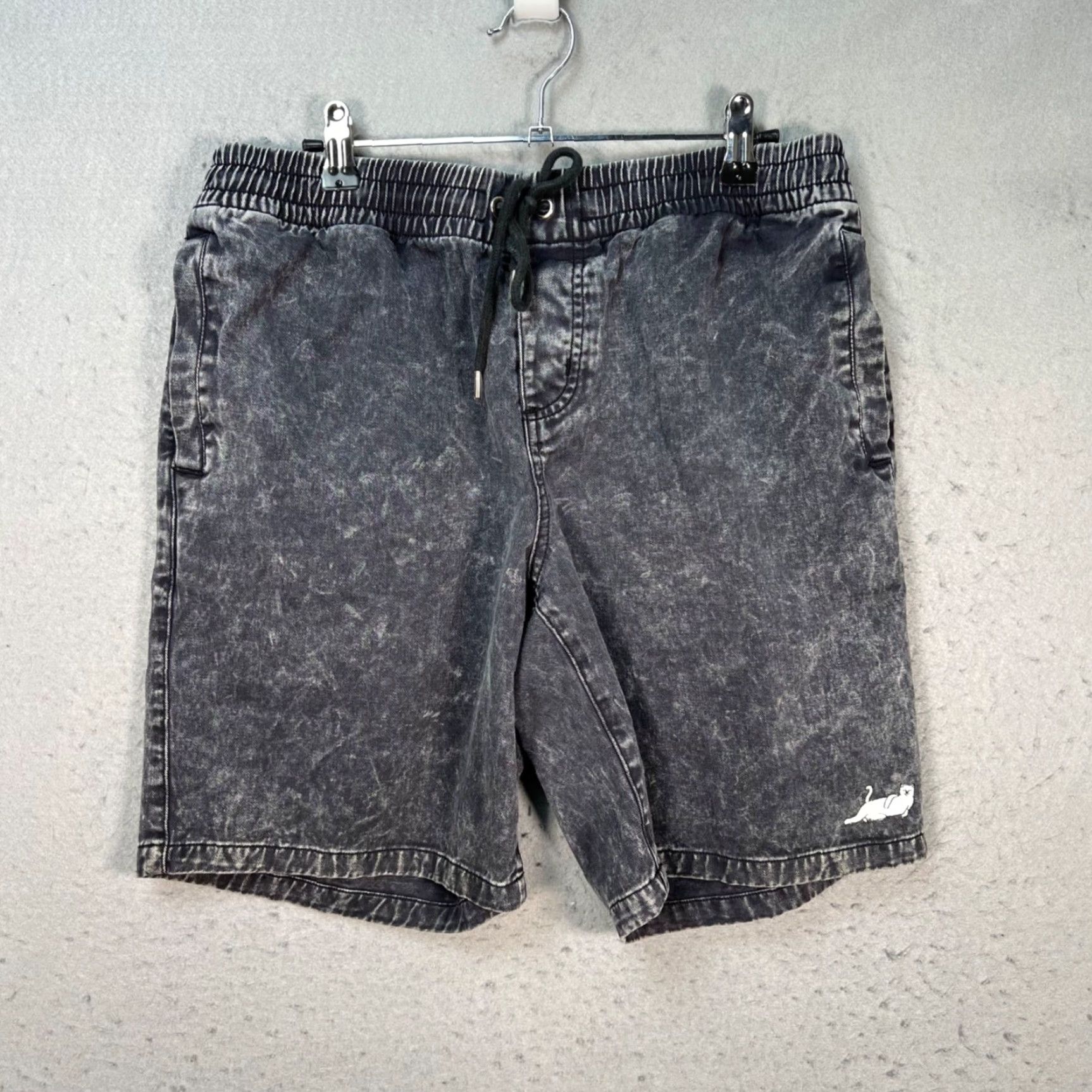 RIPNDIP RIPNDIP Mens Large Acid Wash Black Drawstring Shorts Shirt? Size US 33 - 2 Thumbnail