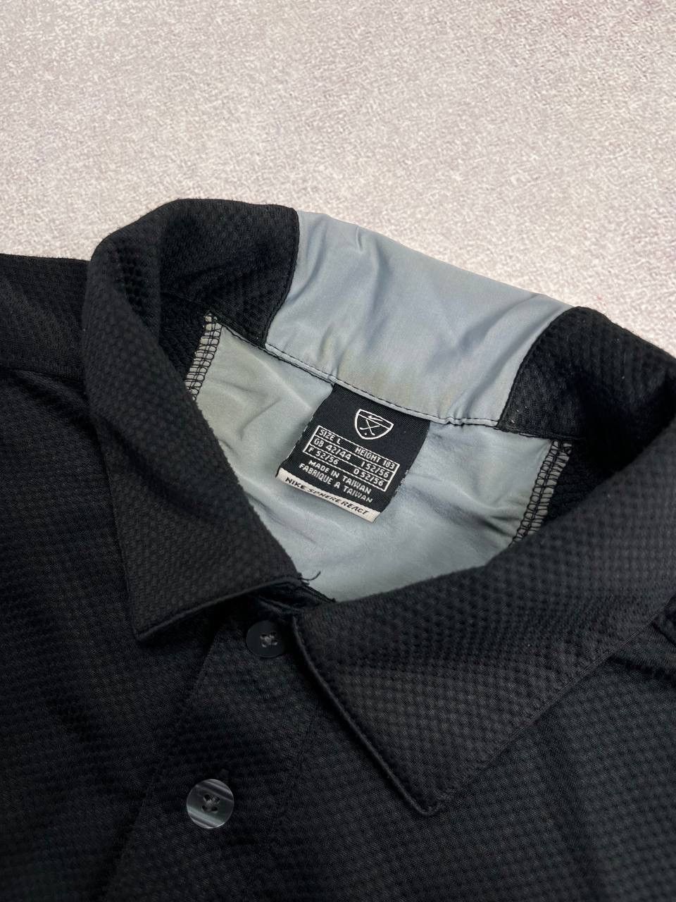 Nike × Vintage Vintage Nike Swoosh Black Central Swoosh Polo Shirt Y2K Size US L / EU 52-54 / 3 - 3 Thumbnail