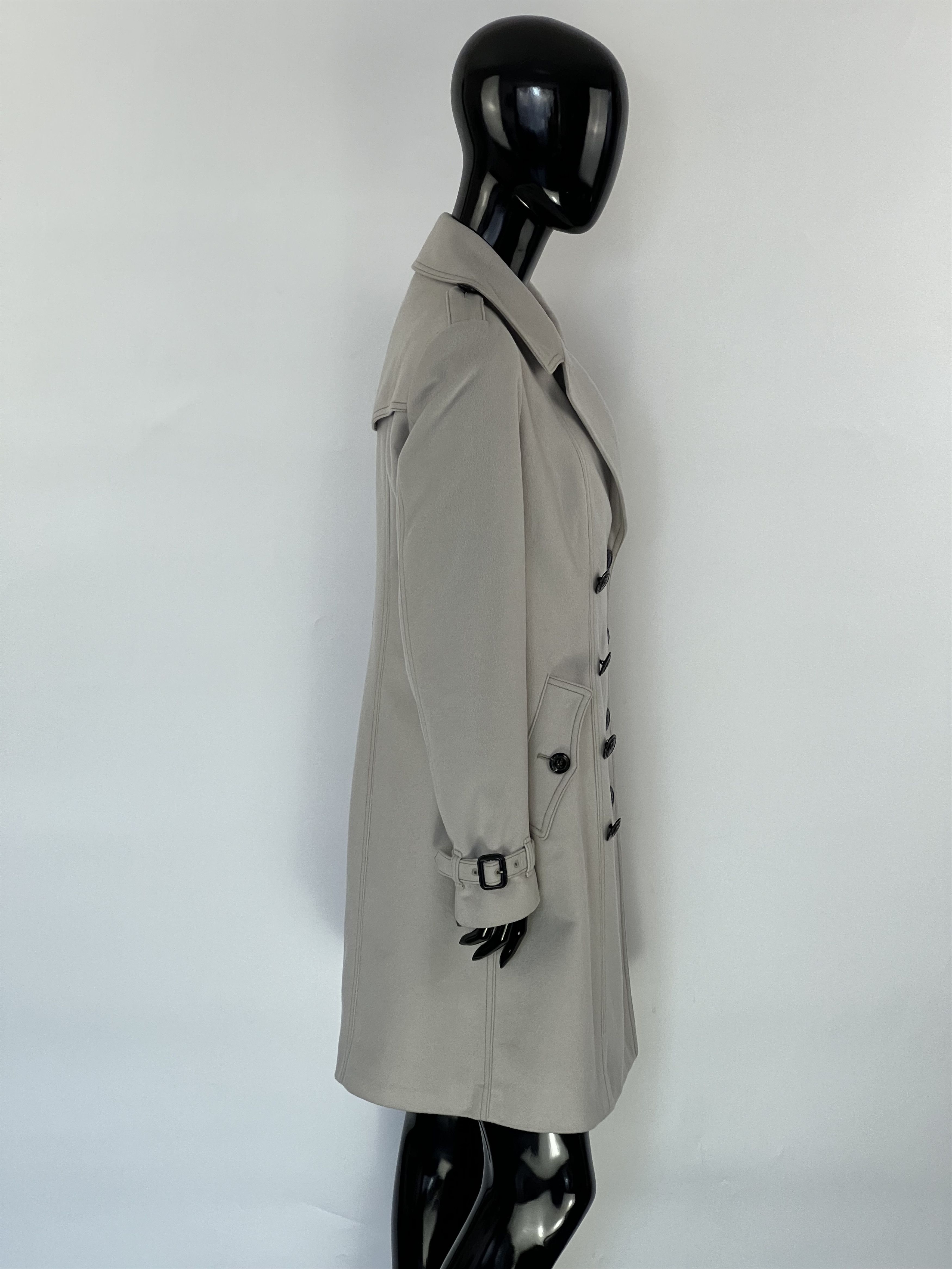 Burberry Burberry 100% Cashmere Double Breasted Coat Size US 8 Size M / US 6-8 / IT 42-44 - 2 Thumbnail
