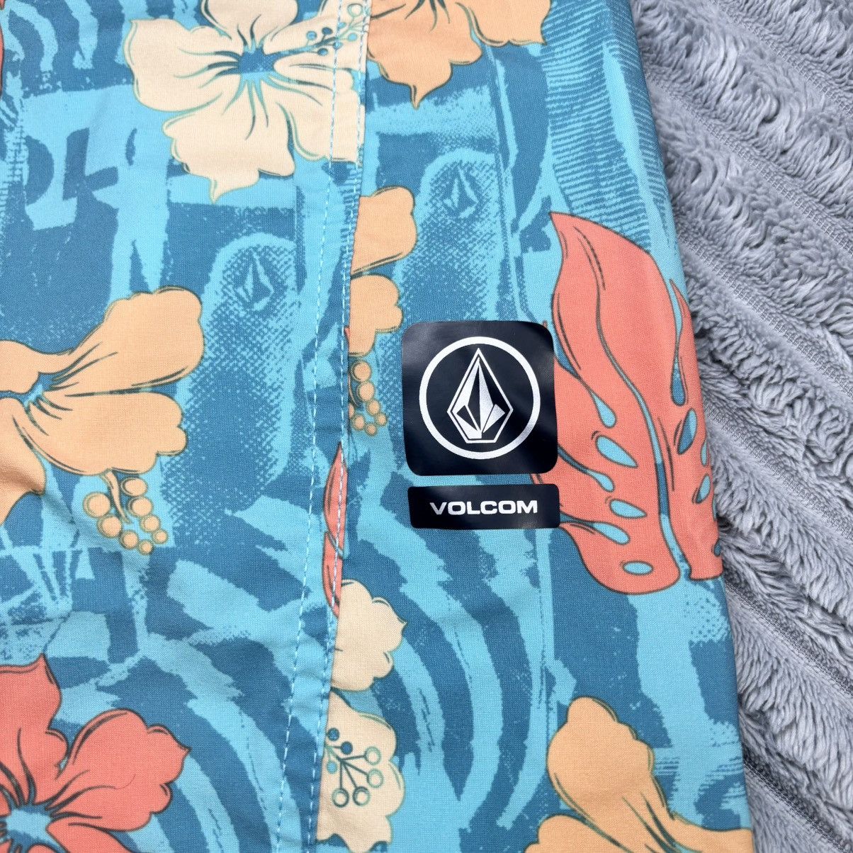 Volcom Volcom men’s sz 40 pull string inverted floral Boardshorts Size US 40 / EU 56 - 2 Thumbnail
