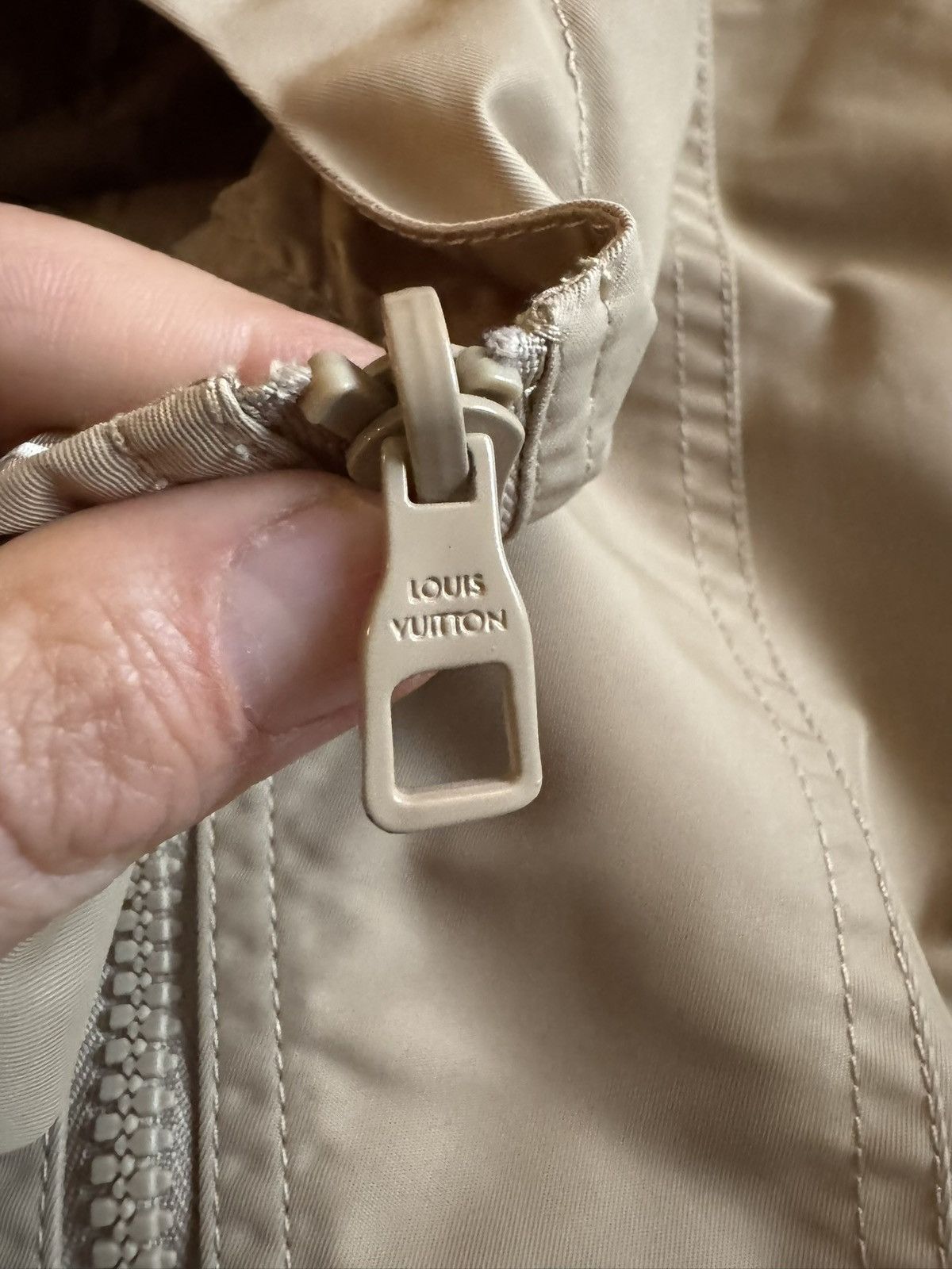 Louis Vuitton LOUIS VUITTON reversible jacket sizes in photos by tape Size US M / EU 48-50 / 2 - 20 Thumbnail