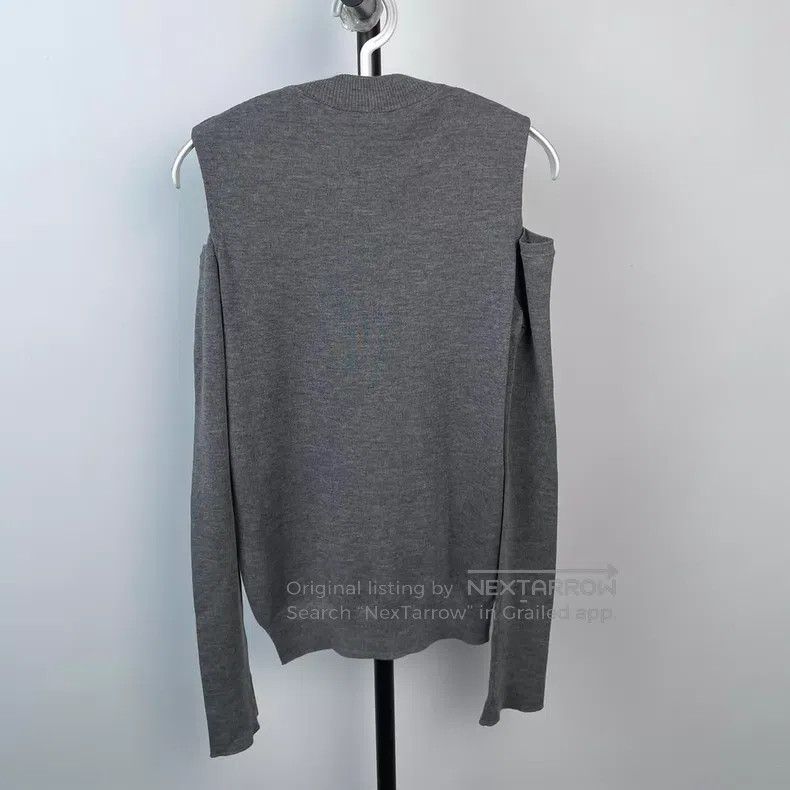 Louis Vuitton Louis Vuitton Grey cashmere off-the-shoulder knit sweater Size M / US 6-8 / IT 42-44 - 2 Thumbnail