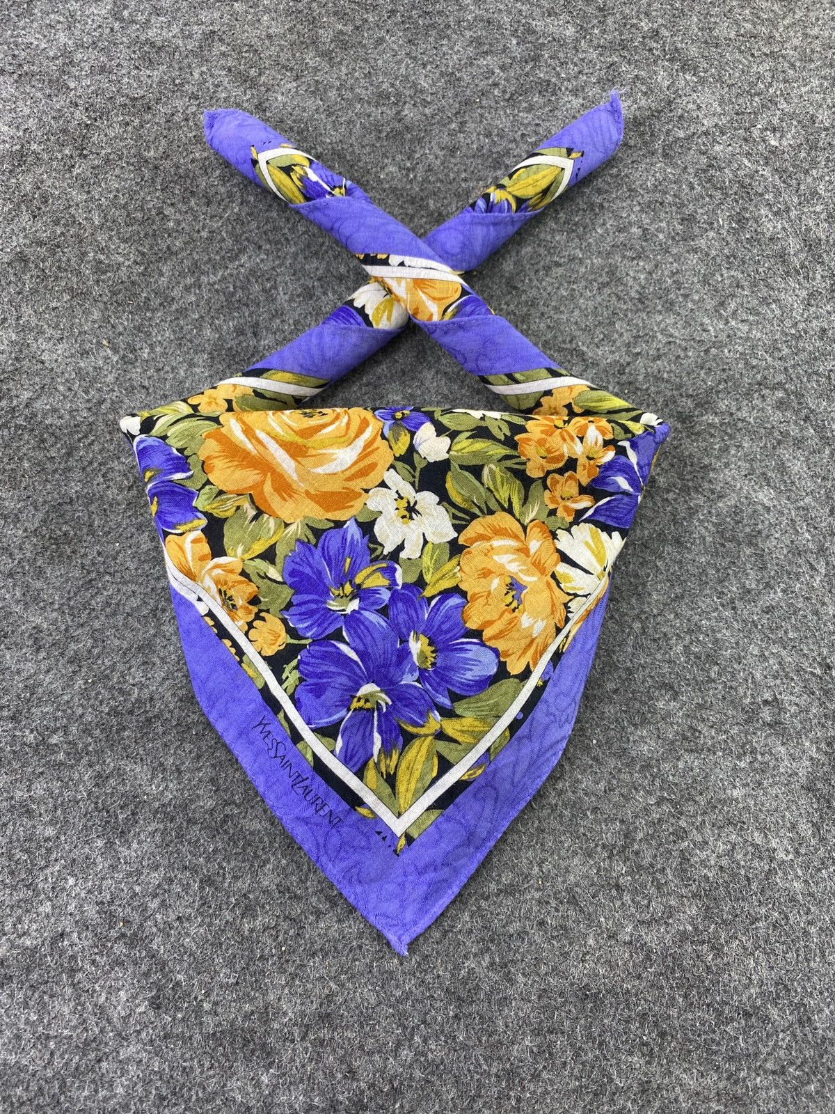 Vintage × Yves Saint Laurent Yves Saint Laurent Handkerchief / Bandana / Neckerchief-B292 Size ONE SIZE - 2 Thumbnail