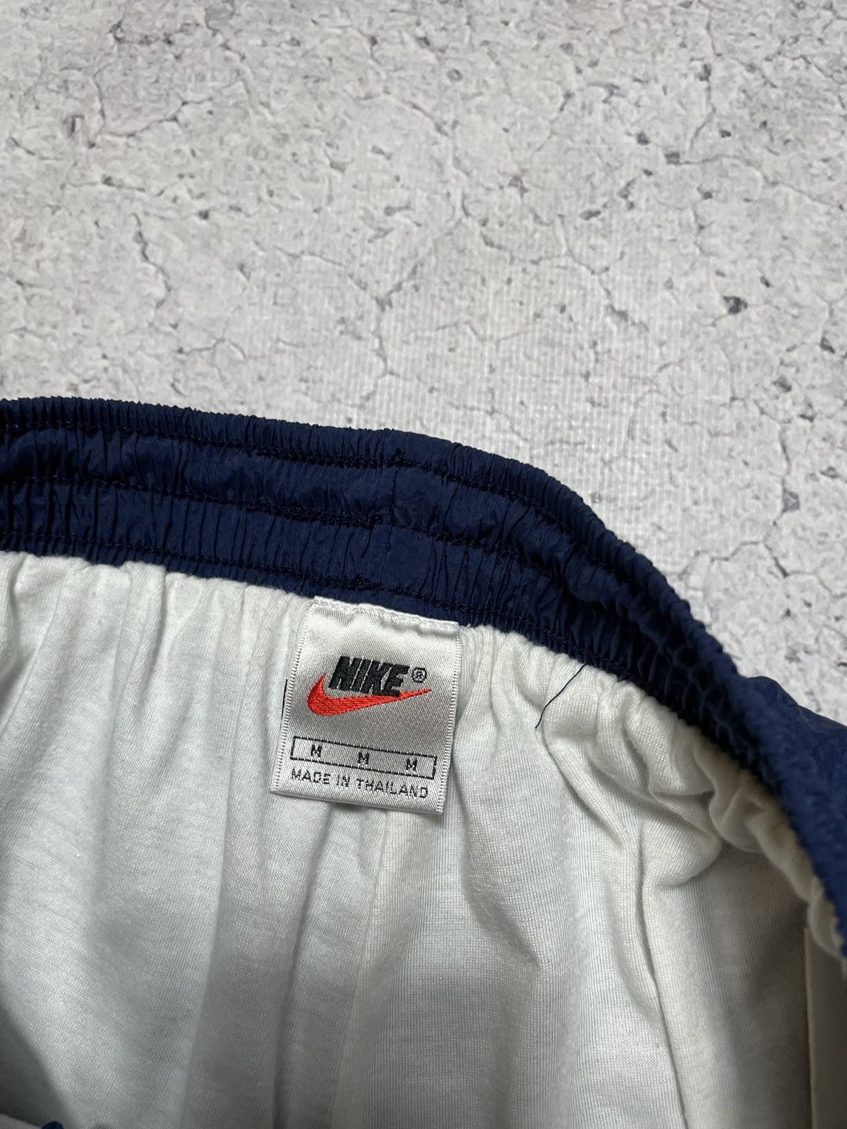 Nike Vintage 90s Nike Track Pants Nylon Drill Y2K Swoosh Size US 32 / EU 48 - 9 Thumbnail