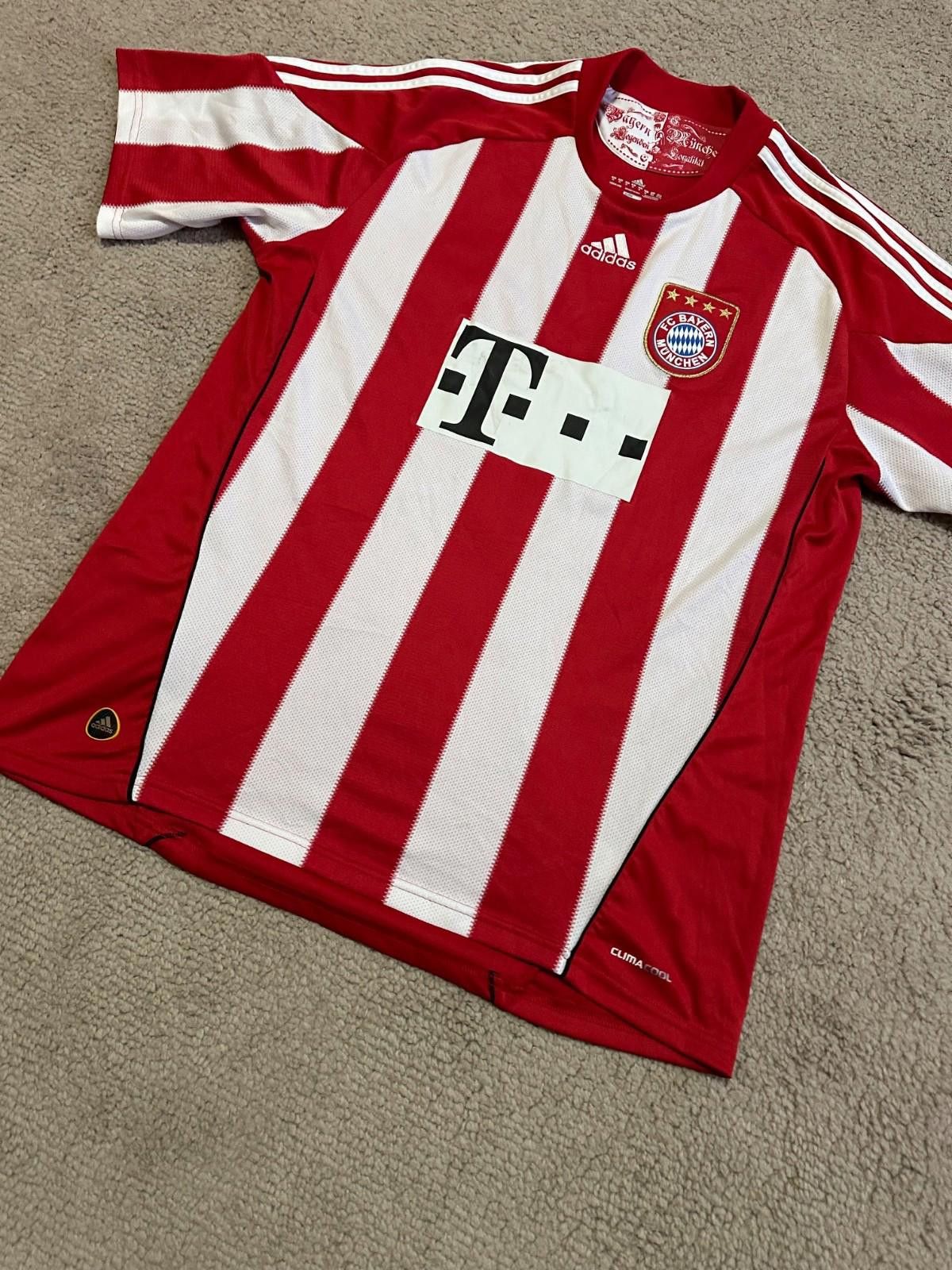 Adidas Bayern Munchen 2010 #18 Klose Adidas Shirt Football SIGNATUR Size US XL / EU 56 / 4 - 2 Thumbnail