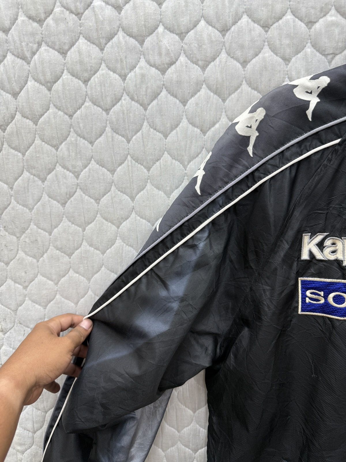 Kappa 🔥🔥🔥ARCHIVE VINTAGE KAPPA SONY JUVENTUS FADED JACKET Size US L / EU 52-54 / 3 - 16 Thumbnail