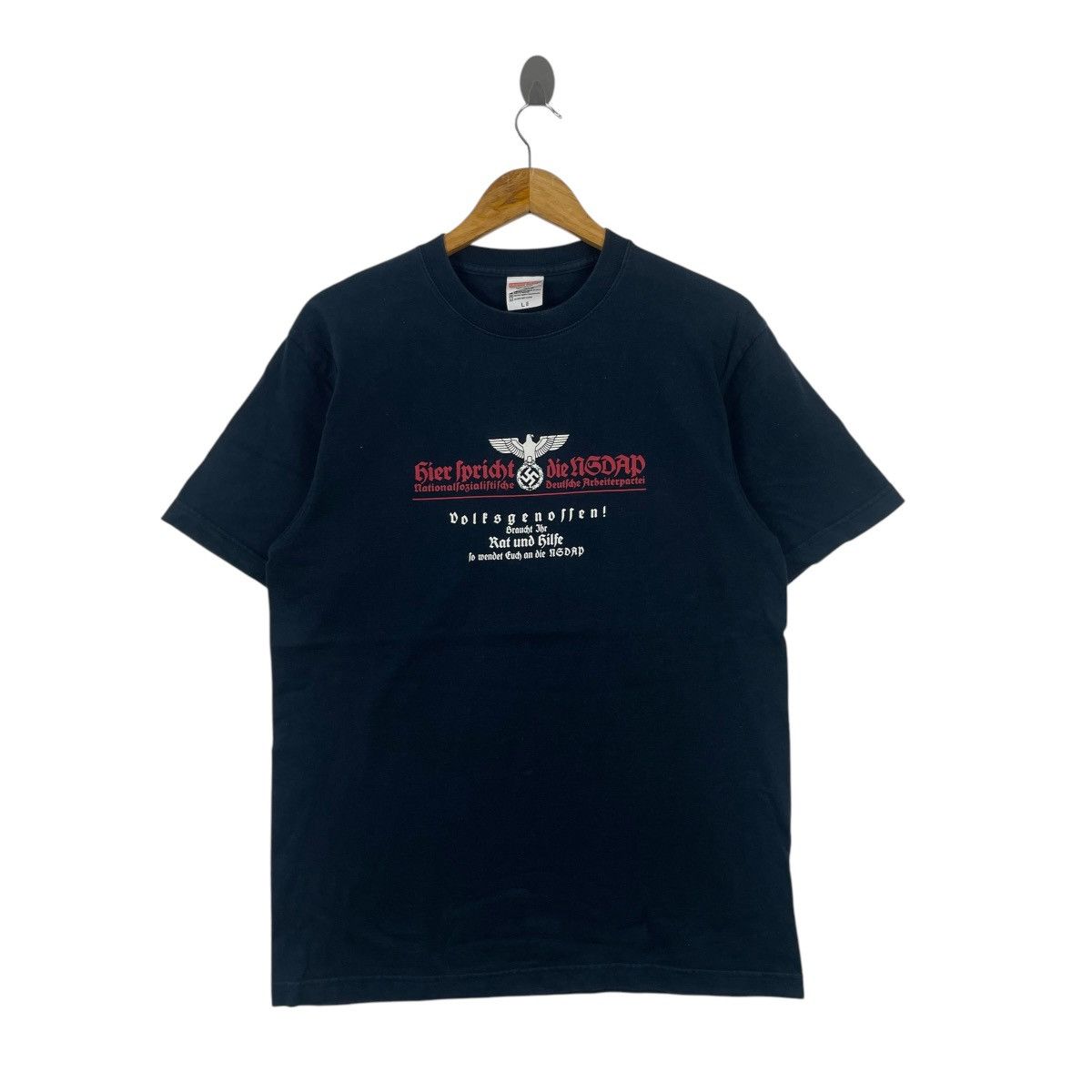 Vintage Vintage German Workers Workwear NSDAP Tshirt Size US L / EU 52-54 / 3 - 1 Thumbnail