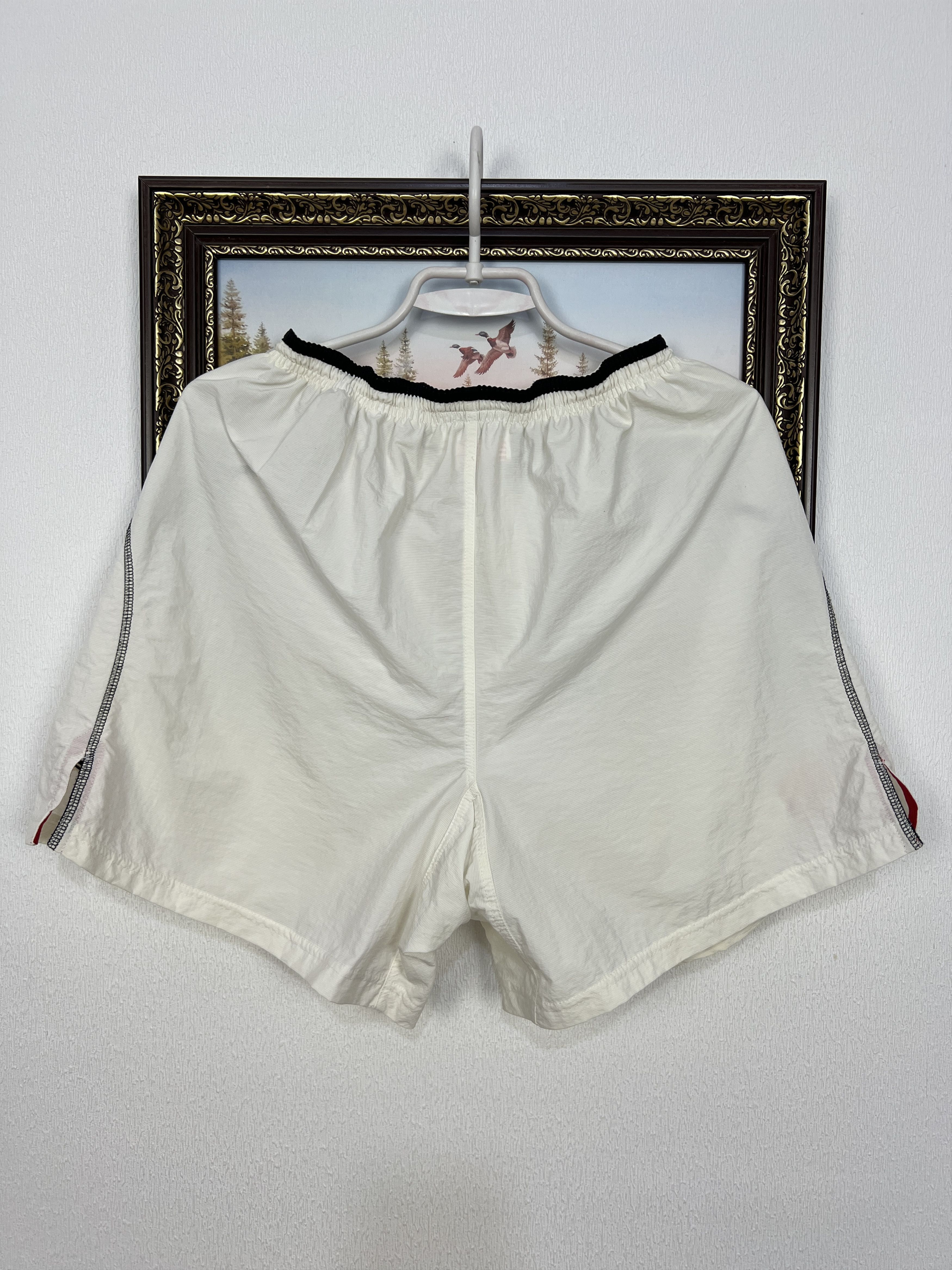 Umbro Vintage Umbro White Manchester United Football Shorts L Size US 34 / EU 50 - 11 Thumbnail
