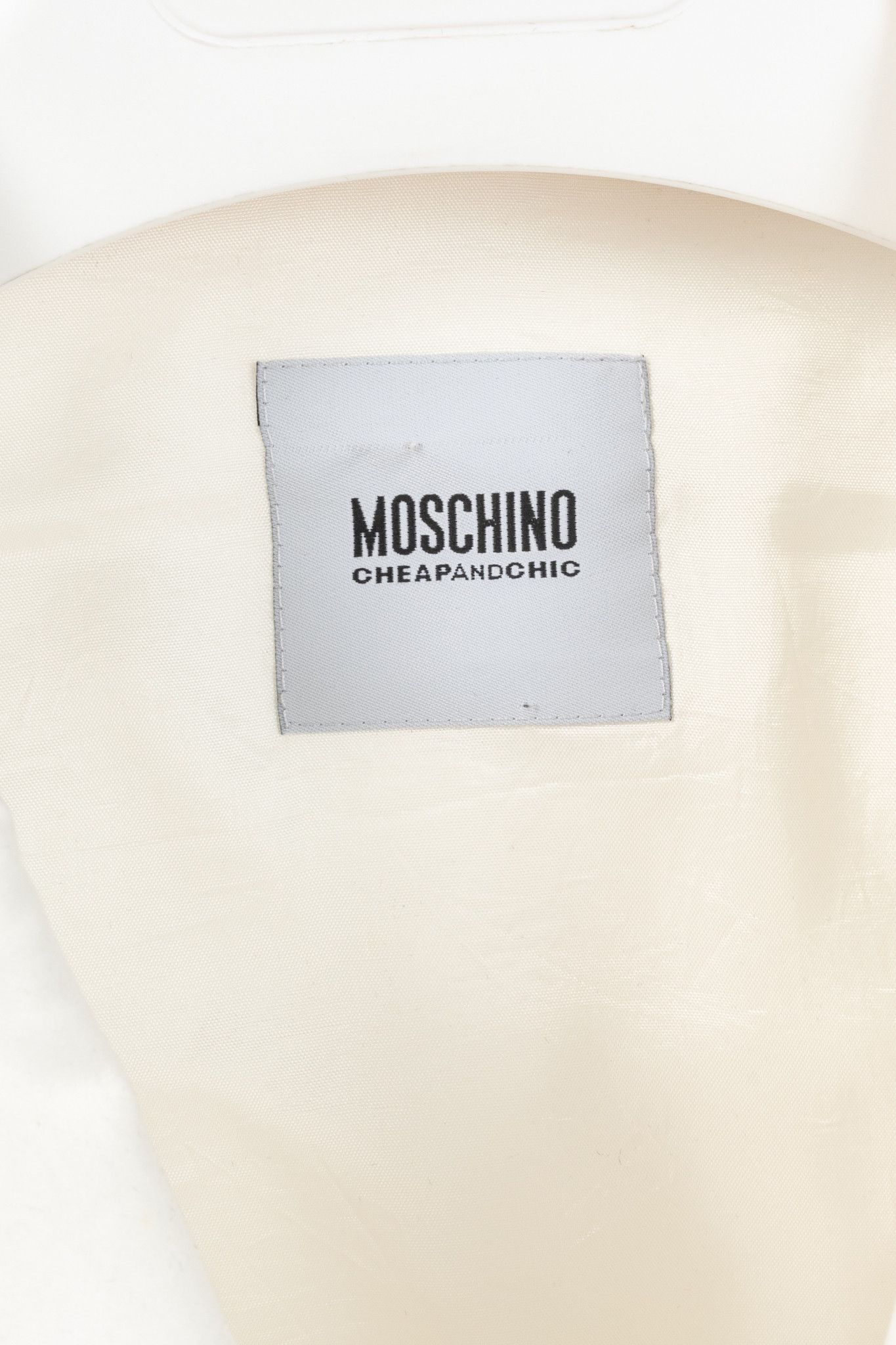 Moschino Moschino Cheap and Chic White Cotton Red-Embroidered Blazer Size M / US 6-8 / IT 42-44 - 4 Thumbnail