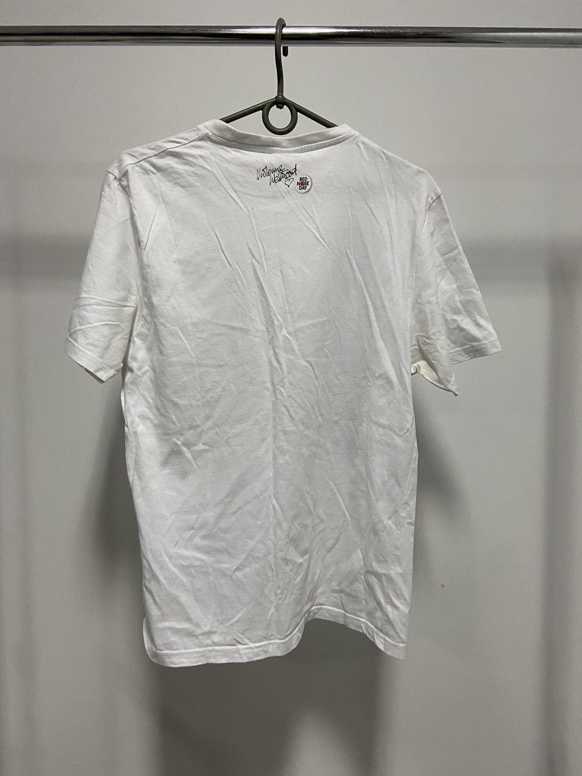 Vintage × Vivienne Westwood Vivienne Westwood T Shirt Vintage Red Nose Day big logo Size US S / EU 44-46 / 1 - 3 Thumbnail