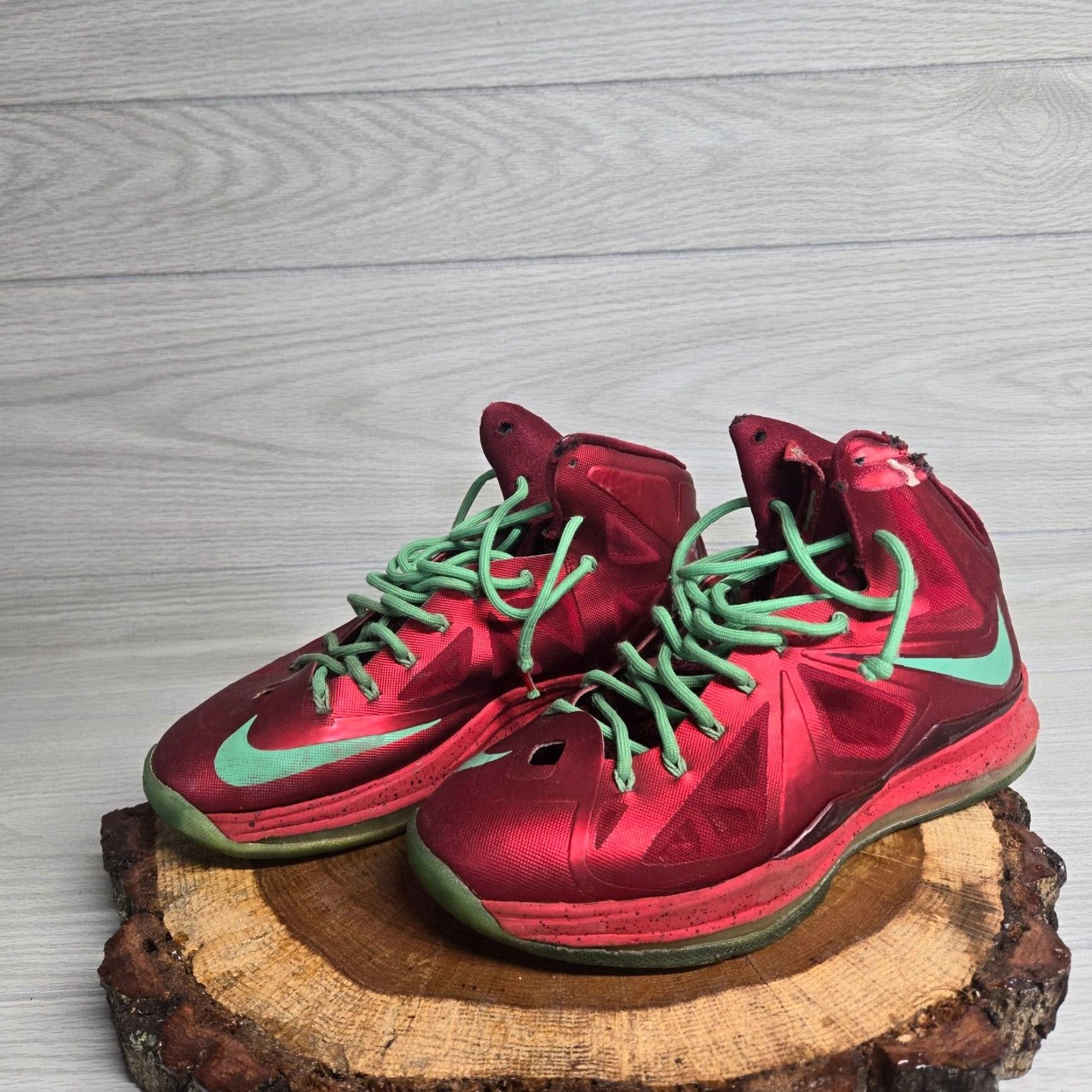 Nike Nike Lebron 10 Basketball Christmas Shoes Mens Size 10 Red Green (#541100-600) - Limited Edition, High Top, Leather Upper, Rubber Outsole Size US 10 / EU 43 - 2 Thumbnail