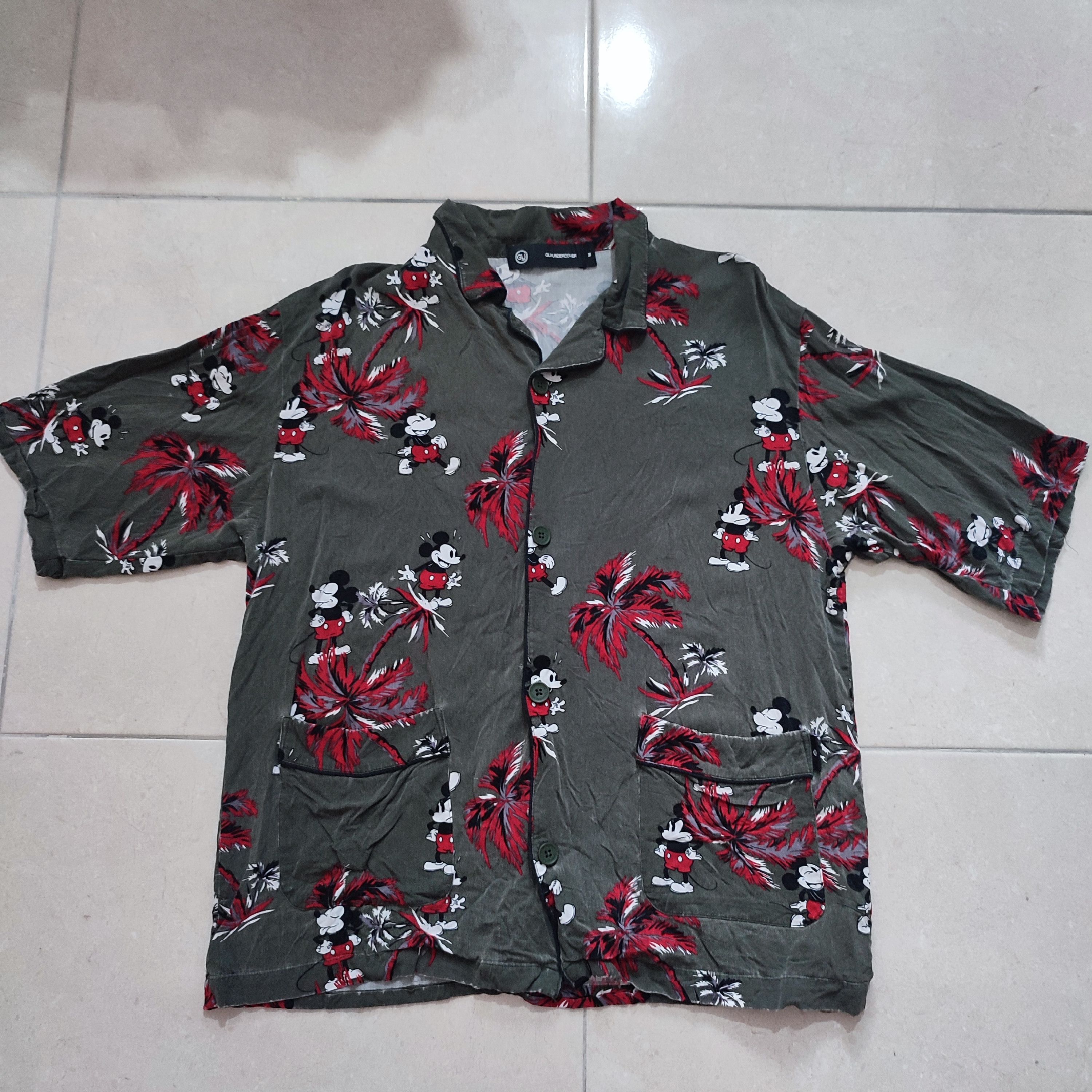 Designer × Jun Takahashi × Undercover 🔥STEALS🔥Very Rare Undercover Disney Hawaii Distress Shirt Size US S / EU 44-46 / 1 - 1 Thumbnail