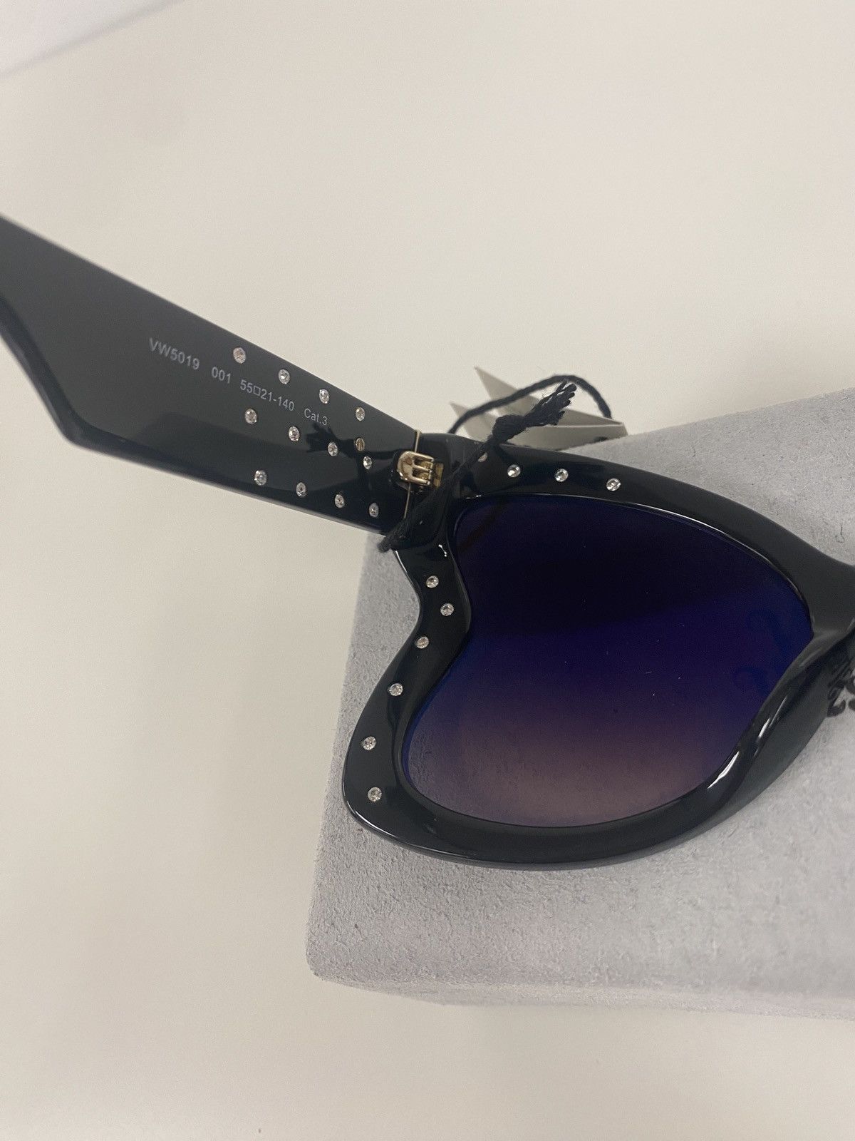 Vivienne Westwood Athalia Sunglasses Size ONE SIZE - 3 Thumbnail
