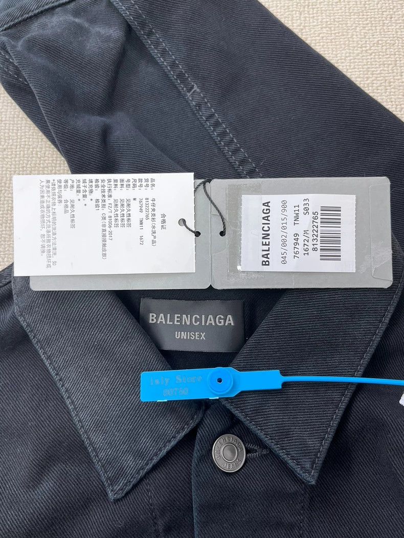 Balenciaga Balenciaga Logo monogrammed square-neck single-breasted lo Size US M / EU 48-50 / 2 - 4 Thumbnail