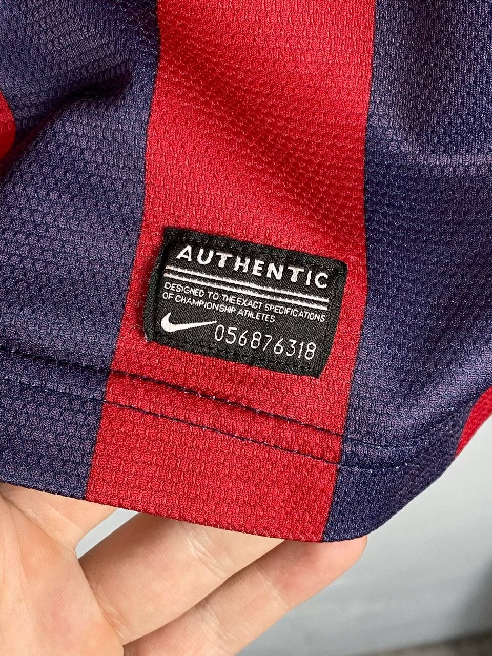 Nike F.C. Barcelona Vintage Jersey Rare Size M Size US M / EU 48-50 / 2 - 10 Thumbnail