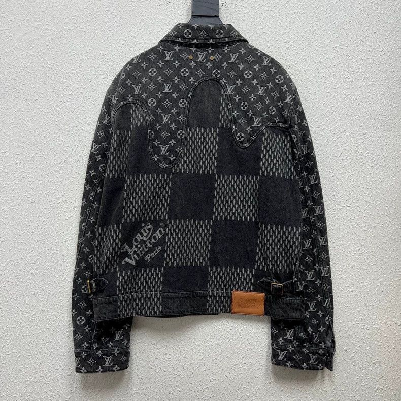 Louis Vuitton Louis Vuitton Presbyopic patchwork denim jacket Size US M / EU 48-50 / 2 - 2 Thumbnail
